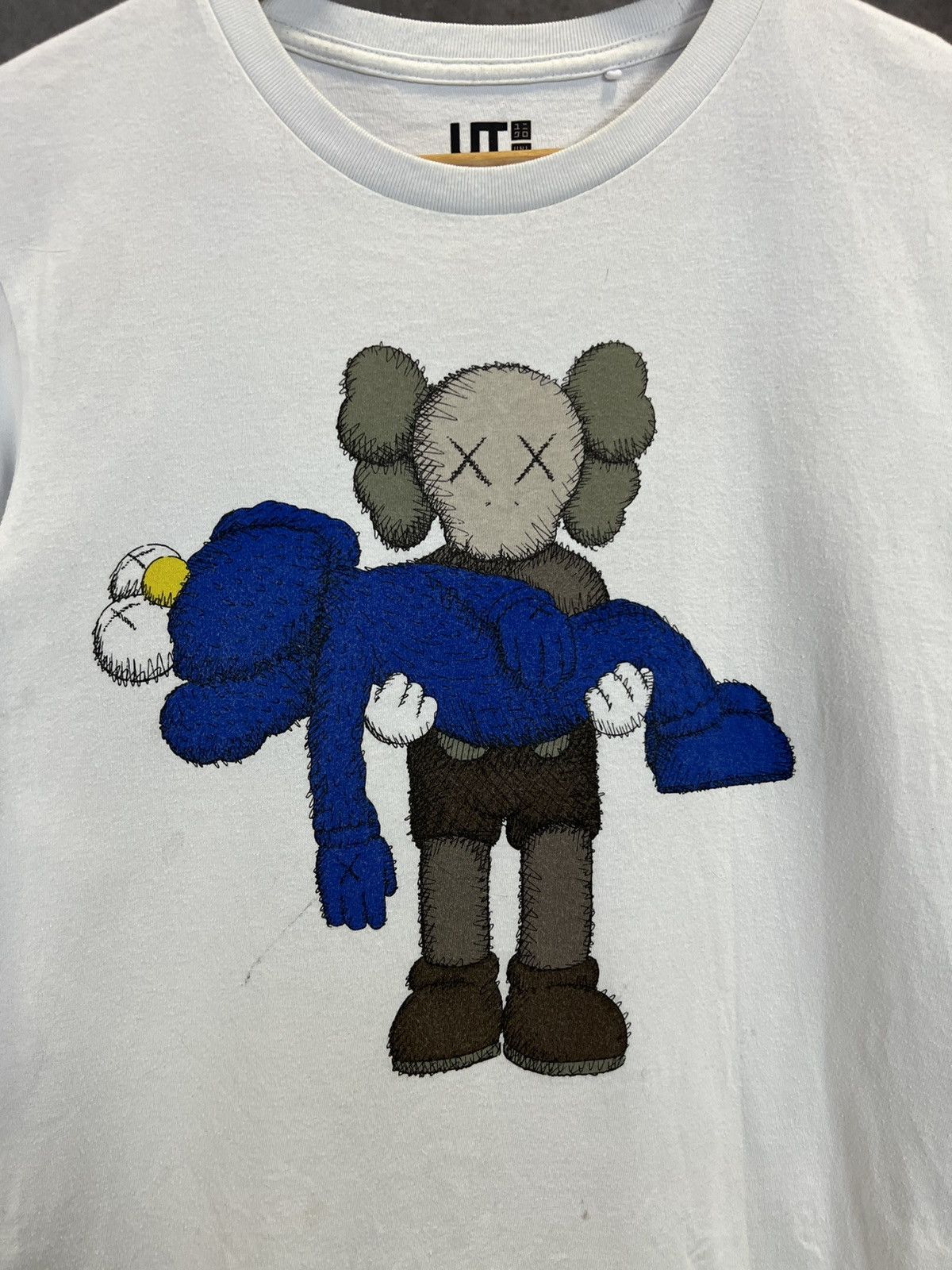Kaws × Uniqlo Kaws x Uniqlo cult tee Size US XS / EU 42 / 0 - 3 Thumbnail