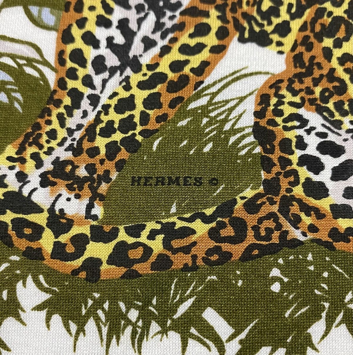 Hermes Vintage 80s Hermès Jungle Love T-Shirts Size M / US 6-8 / IT 42-44 - 4 Thumbnail