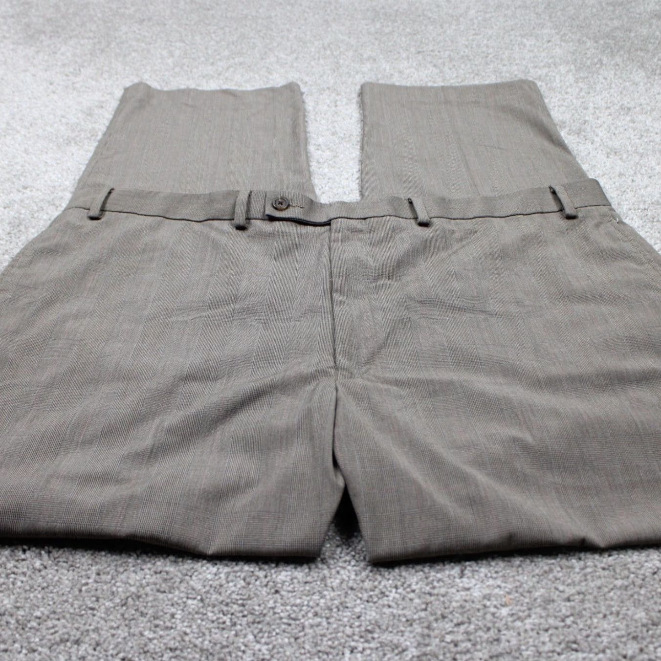Ralph Lauren LAUREN Ralph Lauren Dress Pants Mens 42x32 Beige Polyester Wool Viscose Stretch Flat Front Straight Denim? Wait. Size US 42 / EU 58 - 2 Thumbnail
