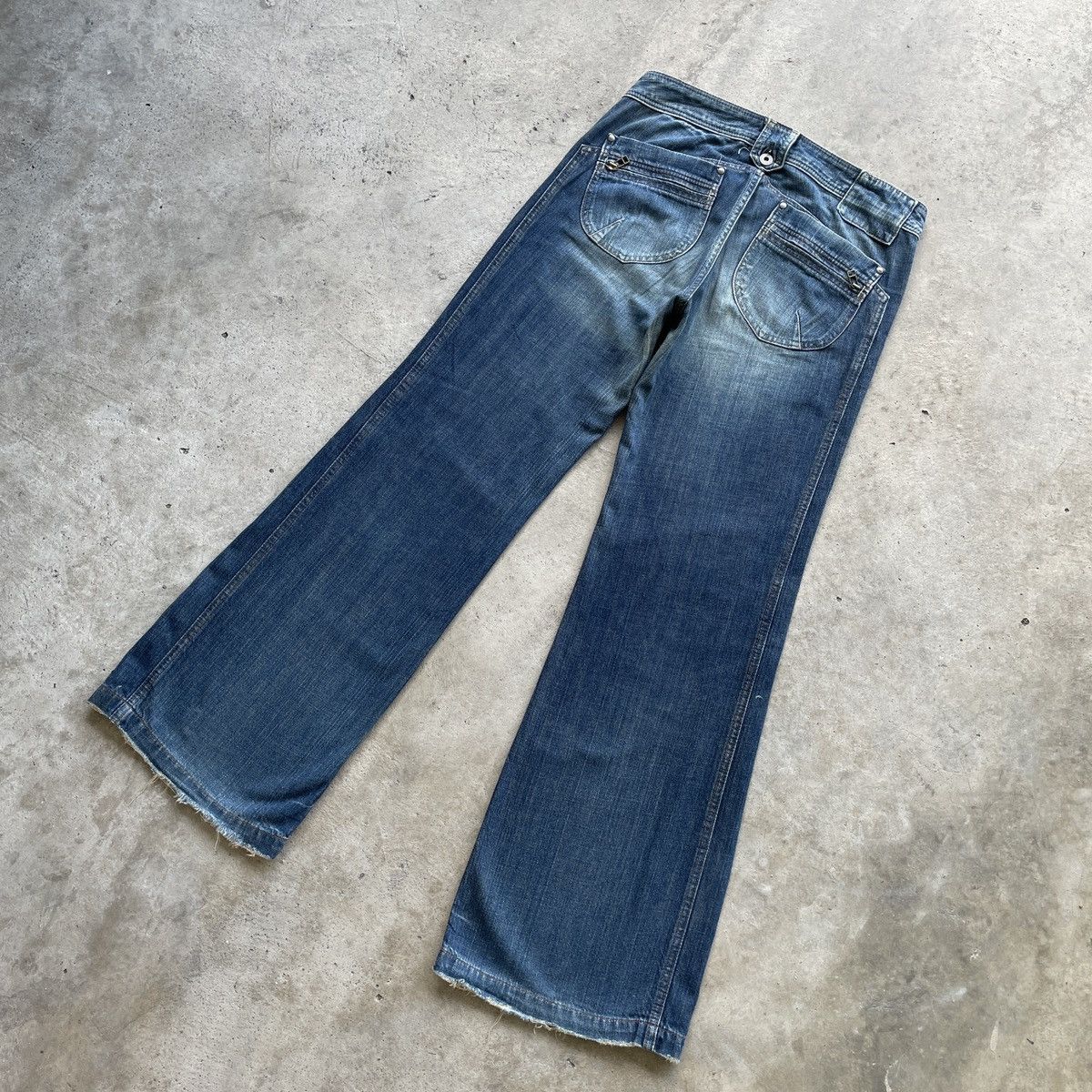 Japanese Brand Vintage Japanese FLARE Faded BOOTCUT Jeans Denim Pants RARE Size US 32 / EU 48 - 12 Thumbnail