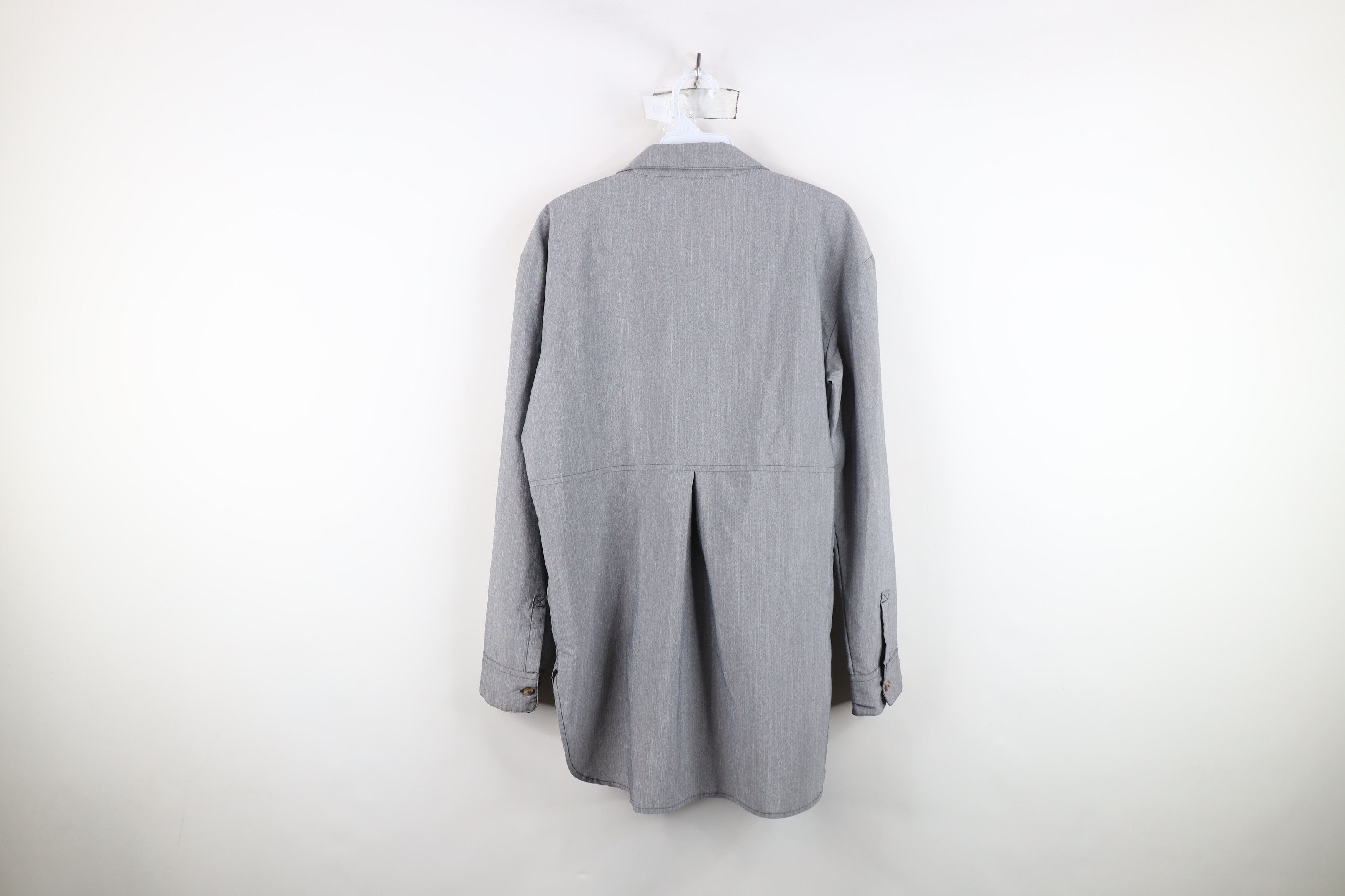 The North Face The North Face Spell Out Chambray Collared Button Shirt Gray Size M / US 6-8 / IT 42-44 - 13 Thumbnail