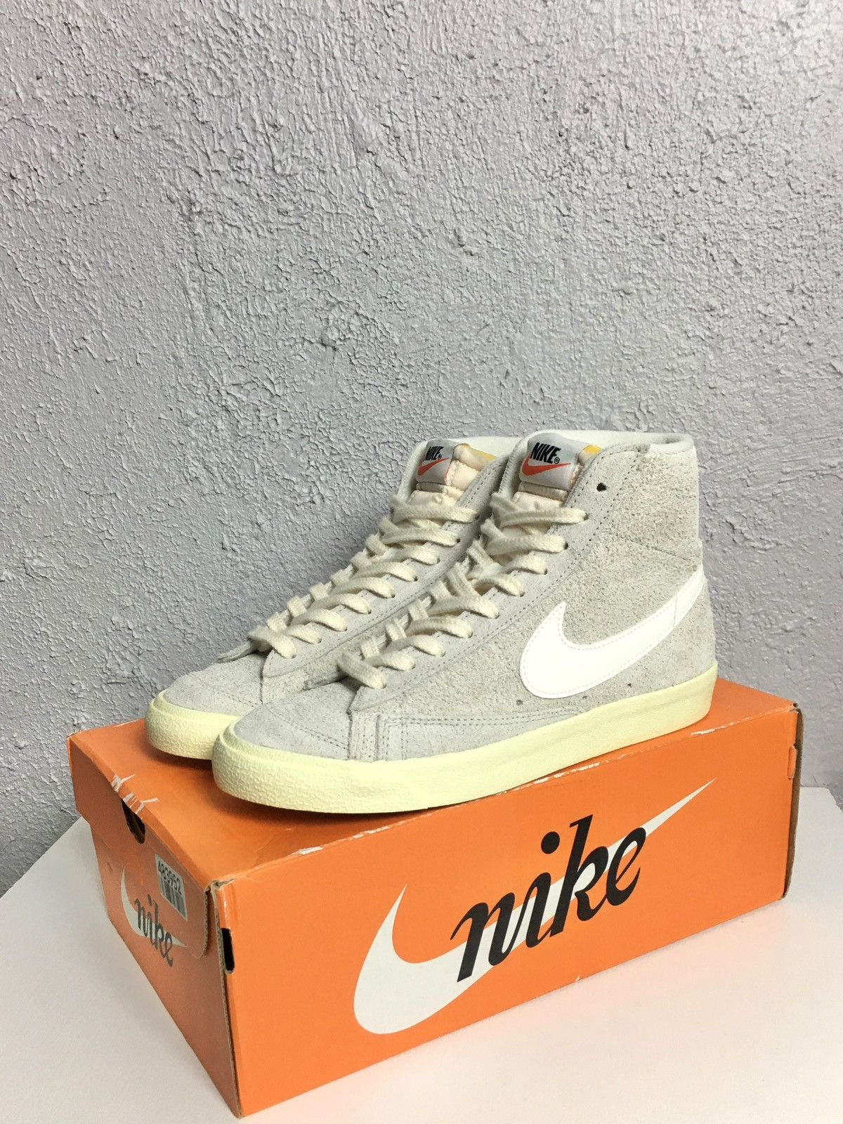 Nike × Vintage shoes NIKE W Blazer Mid ‘77 Vintage sneakers y2k skate vntg Size US 6 / EU 39 - 6 Thumbnail