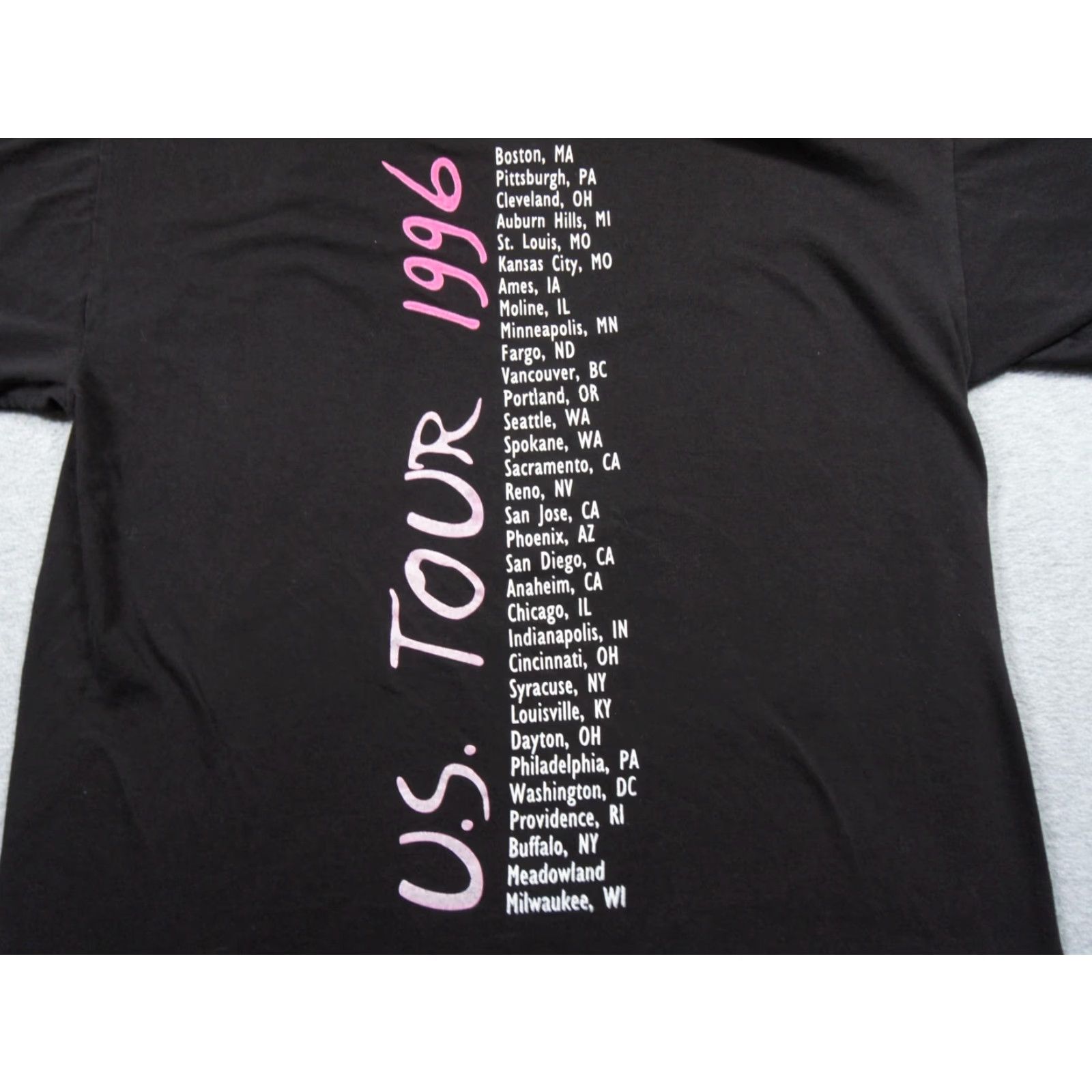 Vintage Vintage Neil Diamond Shirt Mens Large Black 90s Band Tee 1996 Tour Concert Adult Size US L / EU 52-54 / 3 - 5 Thumbnail