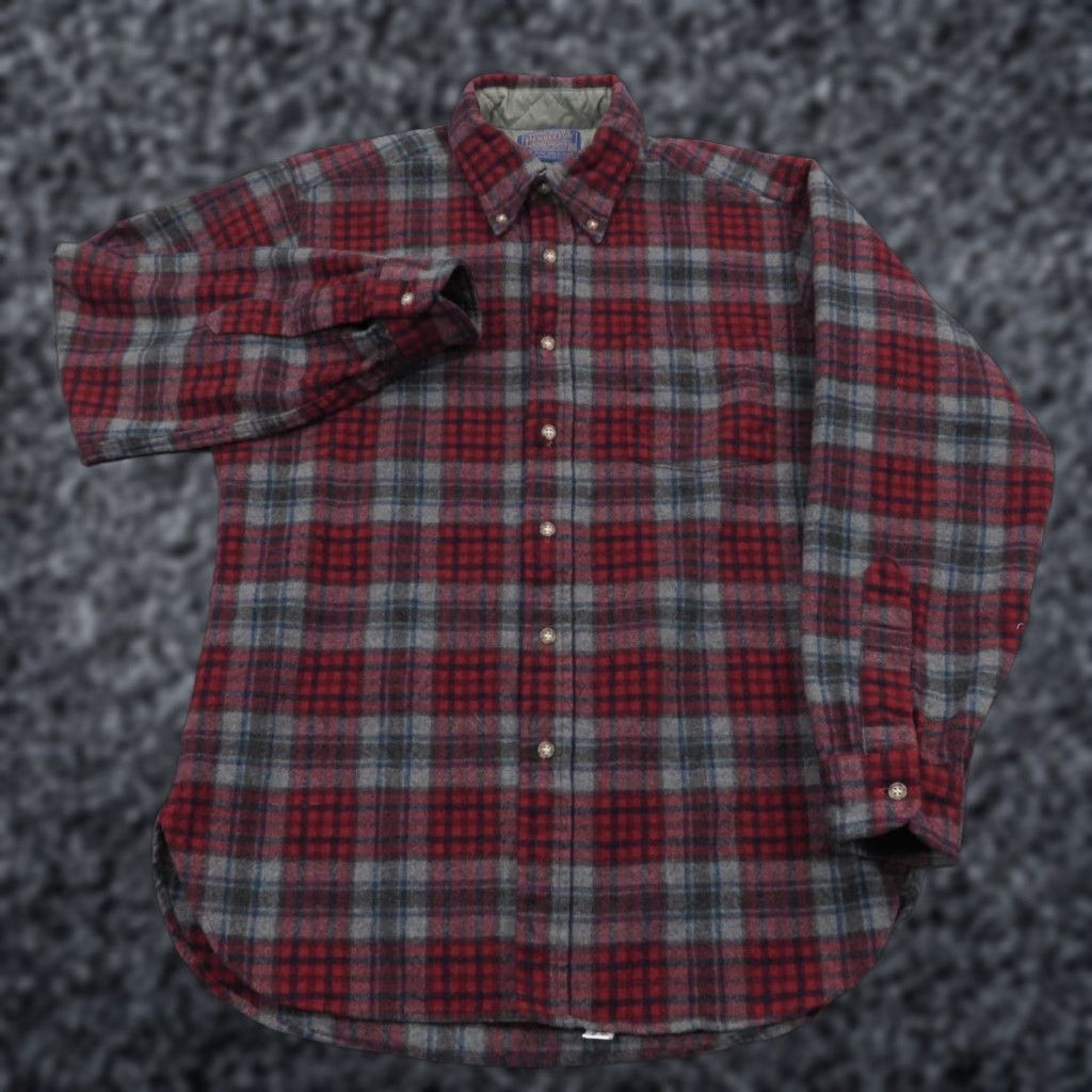 Pendleton VINTAGE Pendleton Shirt Men M Red Grey Shadow Plaid Virgin Wool 80s Made in USA Shirt Mens Vintage Pendleton Wool Shirt Red Grey Plaid 80s USA Size US M / EU 48-50 / 2 - 1 Thumbnail