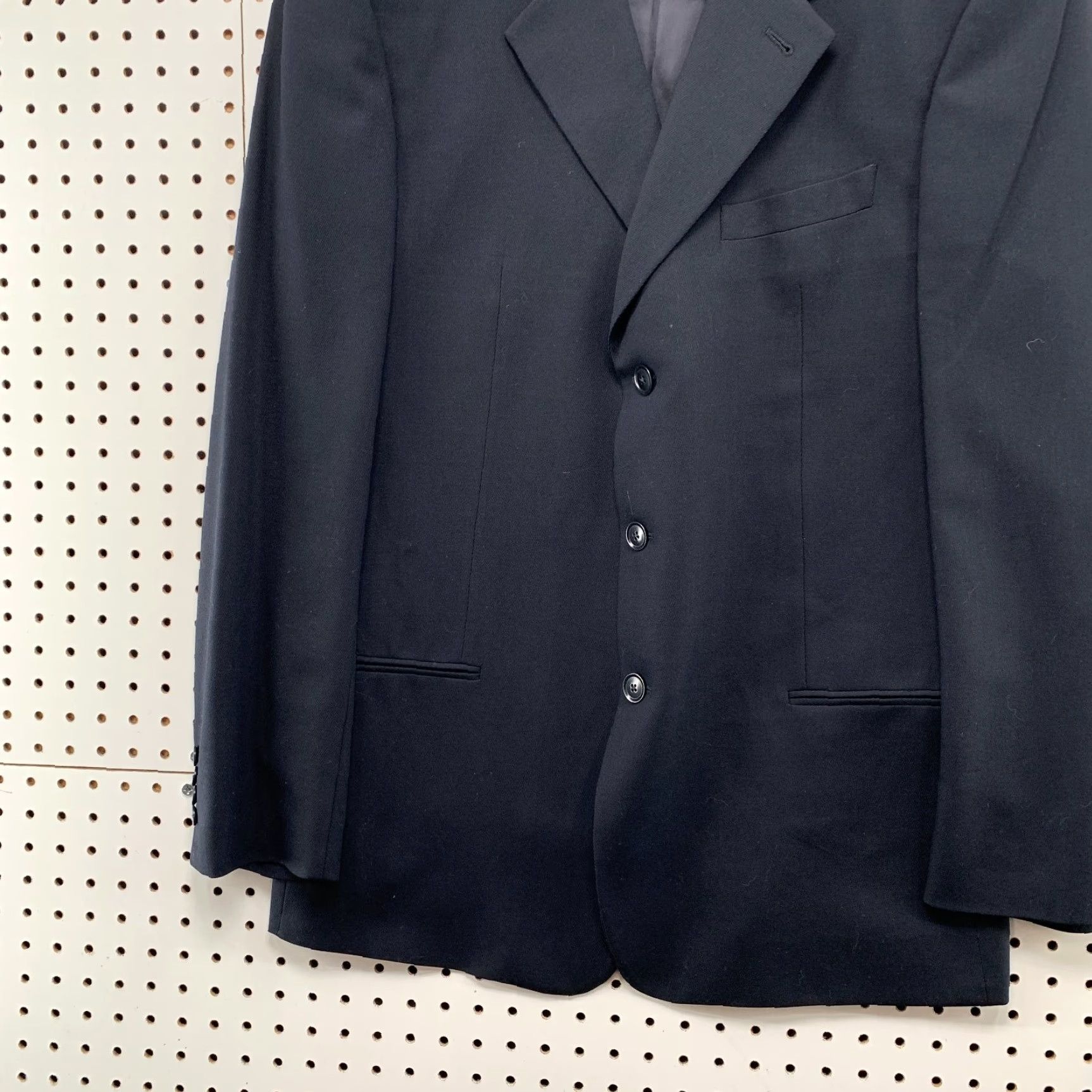 Armani VINTAGE Armani Collezioni Blazer Mens 44 Black Wool 3 Button Made Italy Size 44R - 6 Thumbnail