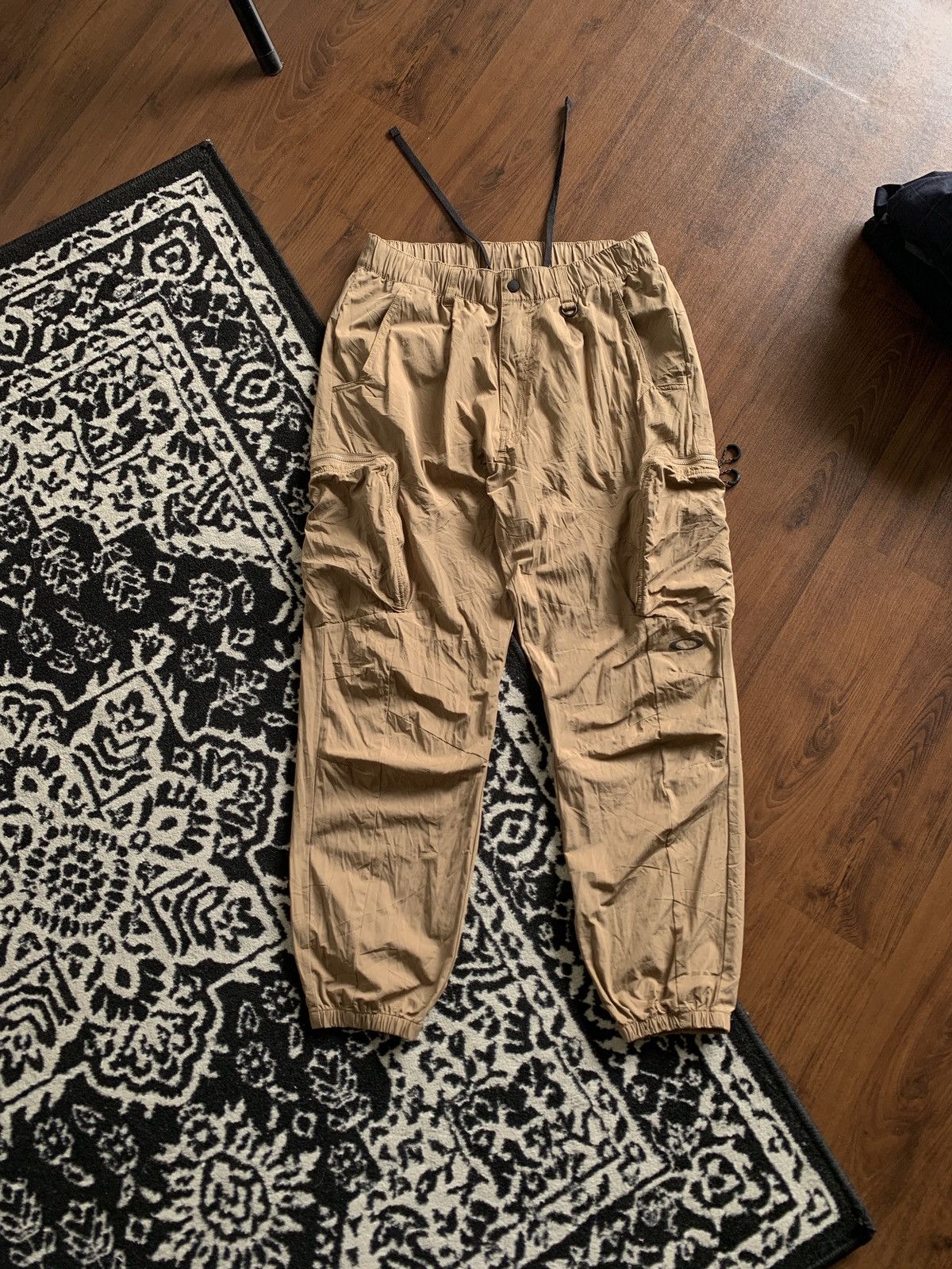 Streetwear Oakley Nylon Tech Wide Cargo Pants | Grailed