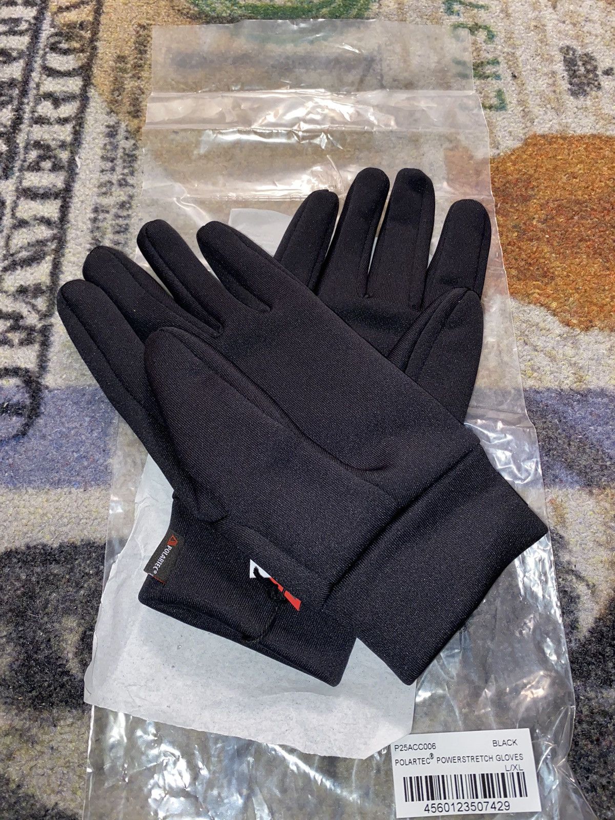 Palace Palace Polartec Powerstretch Gloves L/XL | Grailed