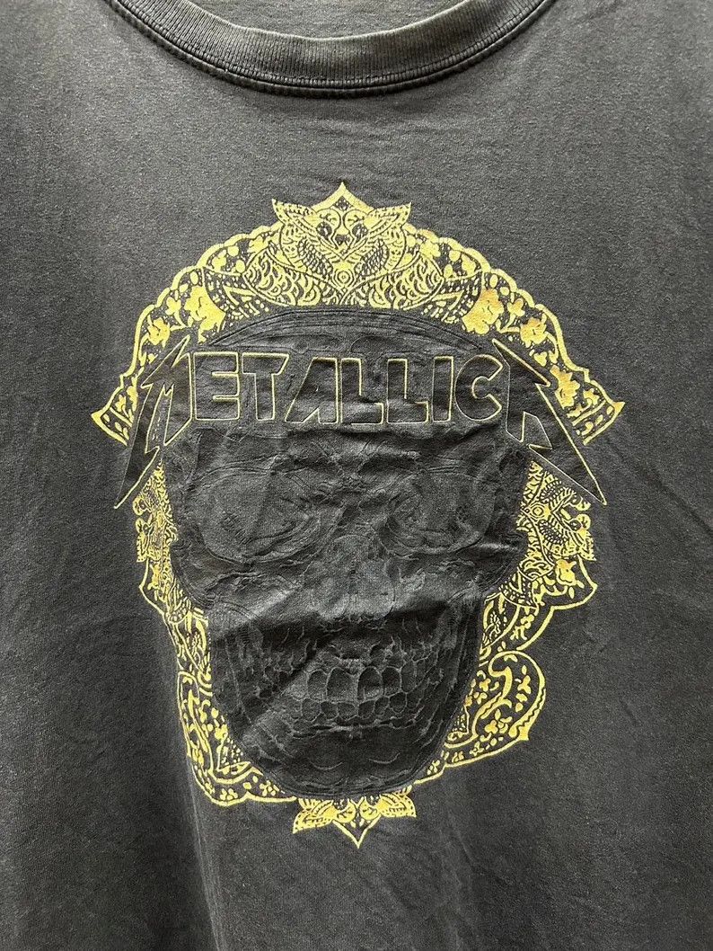 Vintage Vintage 2000s Metallica tshirt size L Size US L / EU 52-54 / 3 - 3 Thumbnail