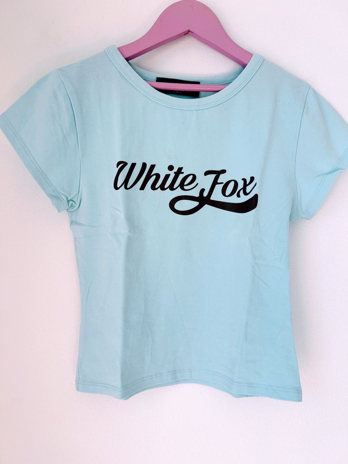 Other BNWOT White Fox Boutique Logo blue babytee T-Shirt Size S / US 4 / IT 40 - 1 Thumbnail