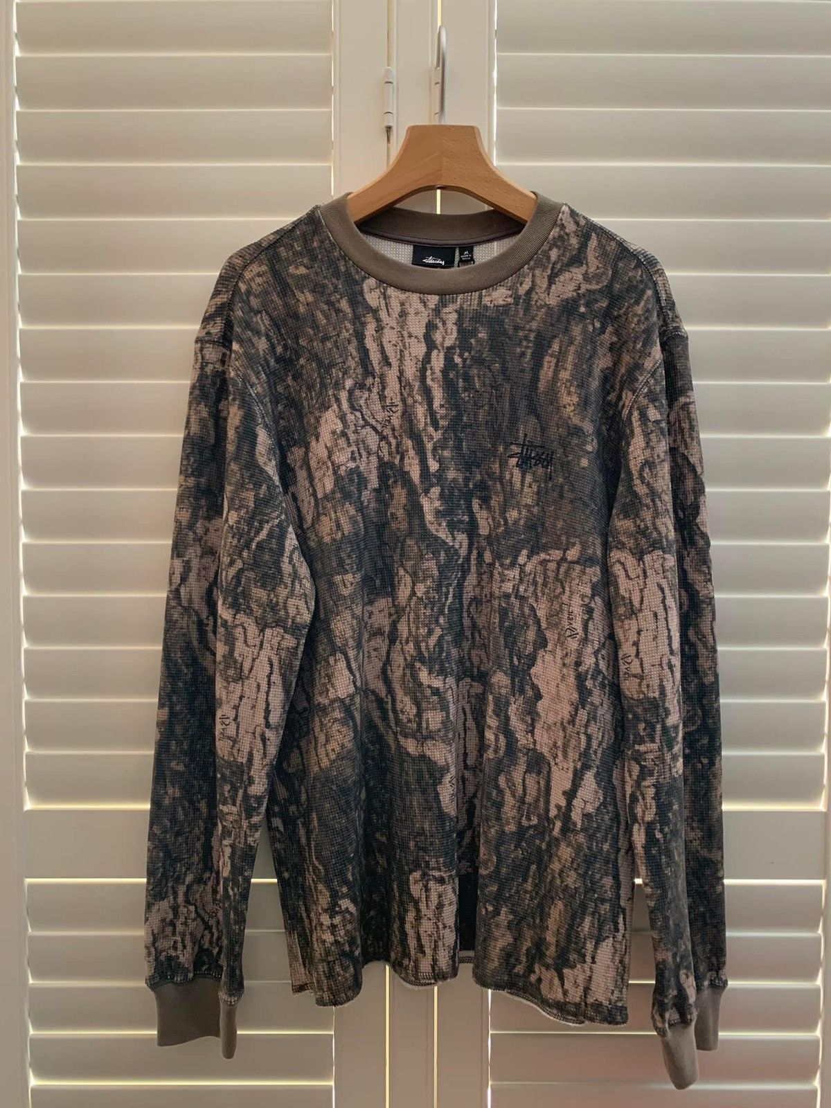 Stussy Stussy Basic Stock L/S Thermal Relic Camo Realtree | Grailed