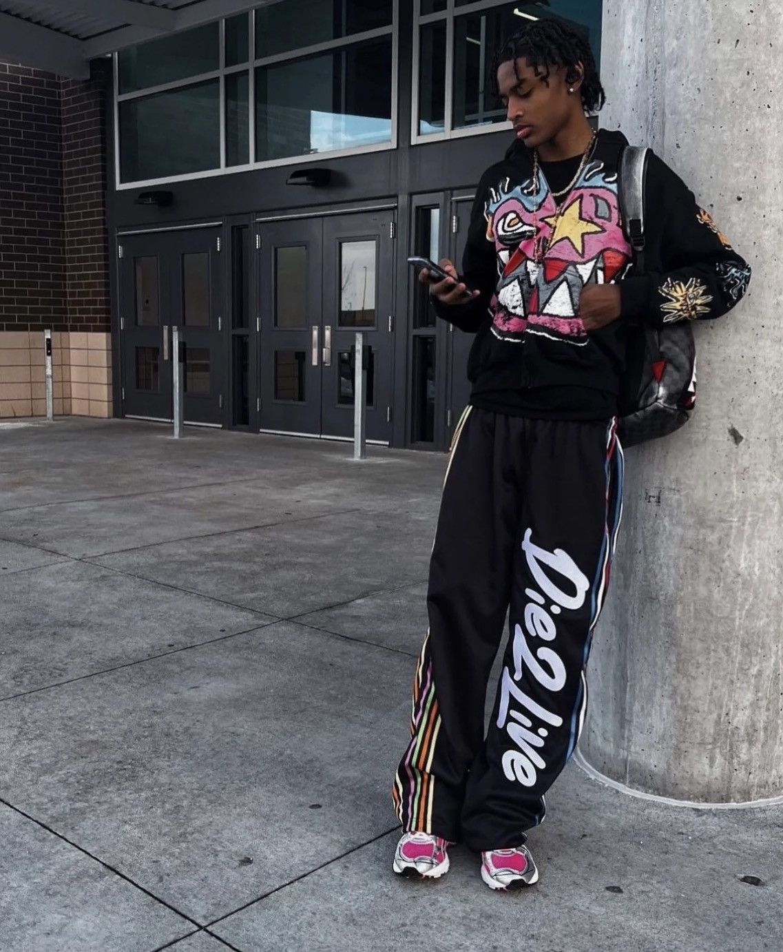 Other Die2Live Sweats Size US 37 - 3 Thumbnail