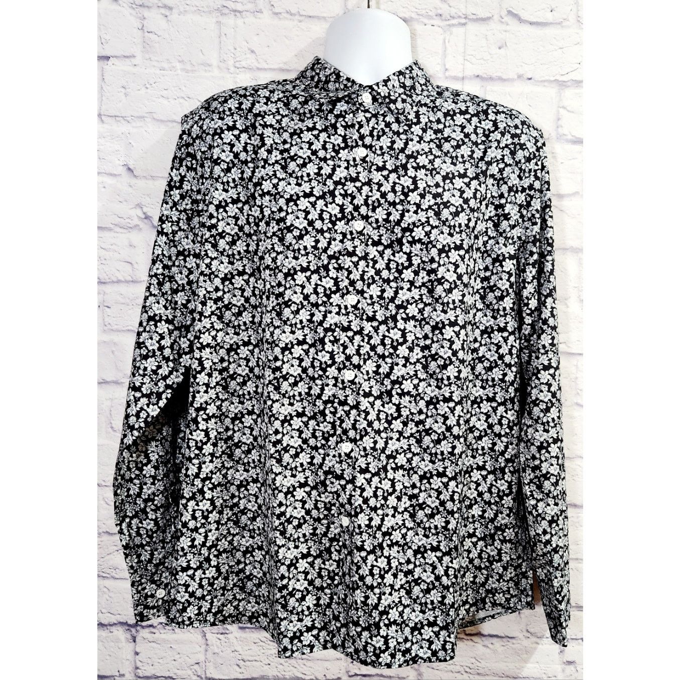 Other COOFANDY Black Floral Button Down Large Shirt New With Tags Size US L / EU 52-54 / 3 - 1 Thumbnail