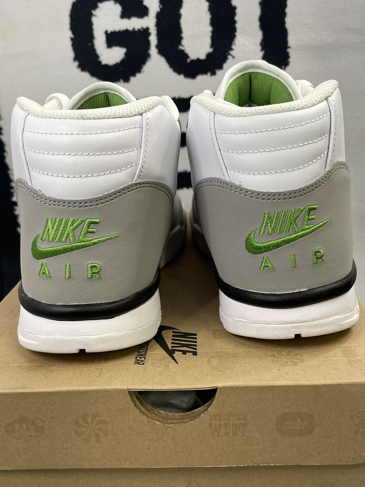 Nike Nike Air Trainer 1 Mid Premium Chlorophyll 2008 Men Size 10 Size US 10 / EU 43 - 8 Thumbnail