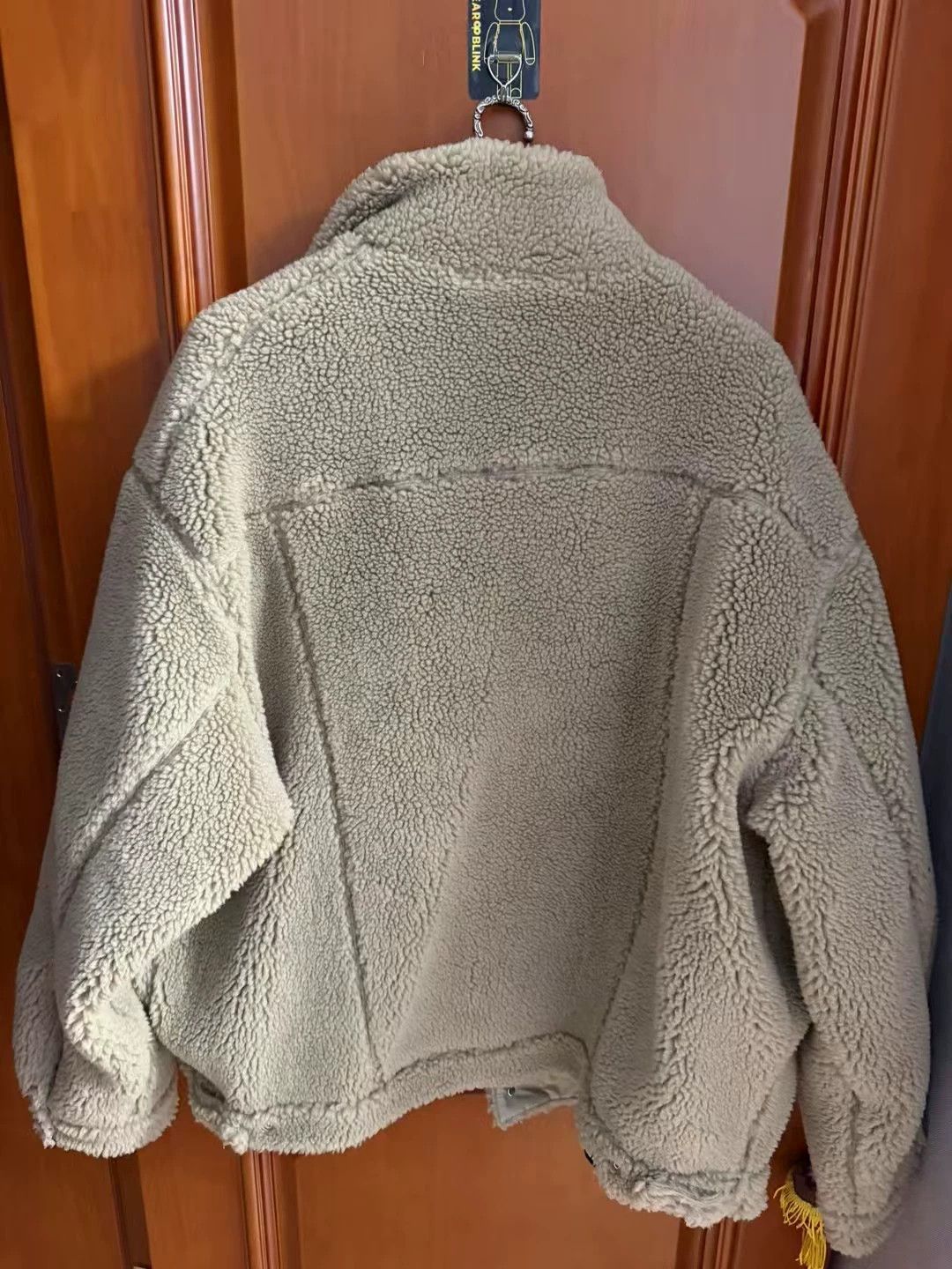 Balenciaga Balenciaga Teddy Fleece Embroidered Logo Jacket Size 2 Size XXS / US 00 / IT 34 - 2 Thumbnail