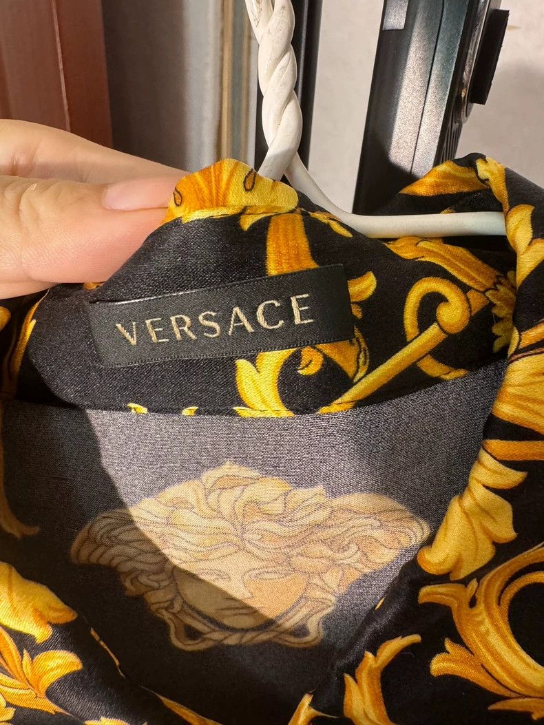 Versace Versace Silk shang'y Size US XL / EU 56 / 4 - 5 Thumbnail