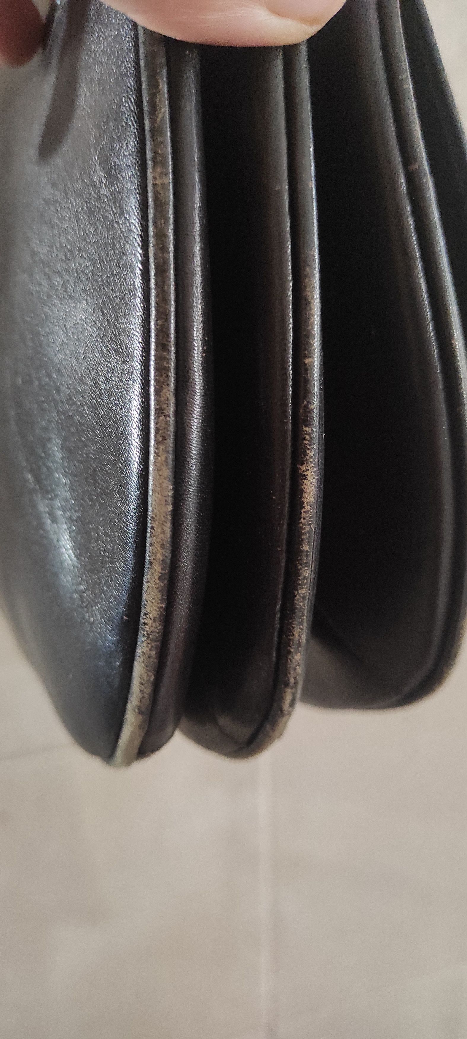 Etienne Aigner × Leather Vintage Etienne Aigner Black Glossy Leather Shoulder Bag Size ONE SIZE - 20 Thumbnail