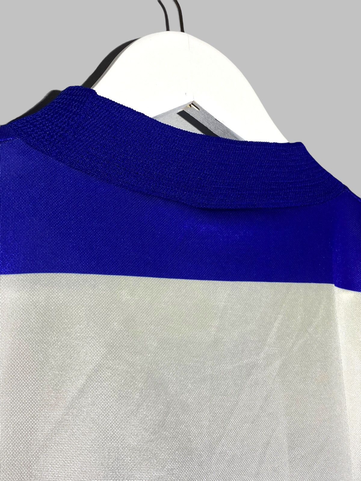 Vintage Vintage View From Queens Park Rangers 1995/96 Football Shirt Size US L / EU 52-54 / 3 - 14 Thumbnail