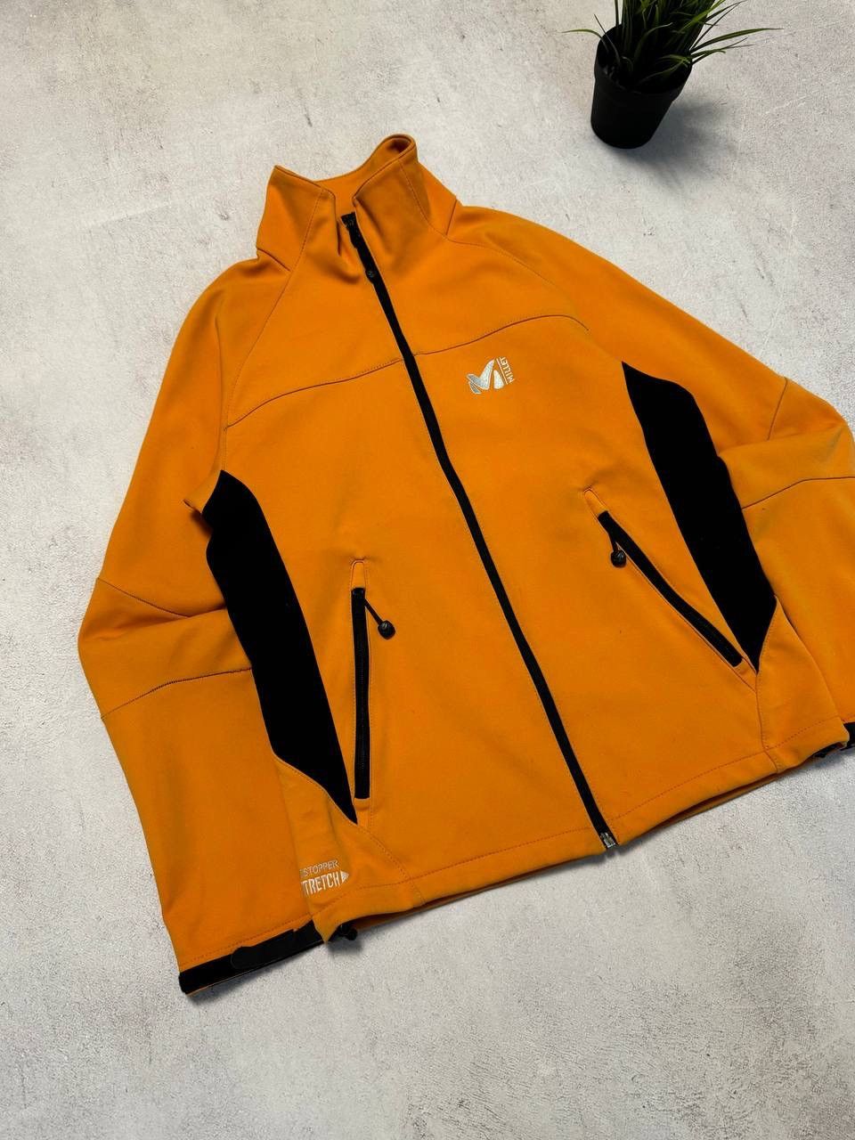 Vintage Vintage Millet Jacket Softshell Windbreaker Y2K 90s Size US S / EU 44-46 / 1 - 2 Thumbnail