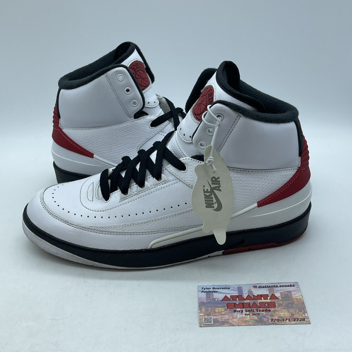 Jordan Brand Air Jordan 2 Chicago Size US 9 / EU 42 - 1 Thumbnail