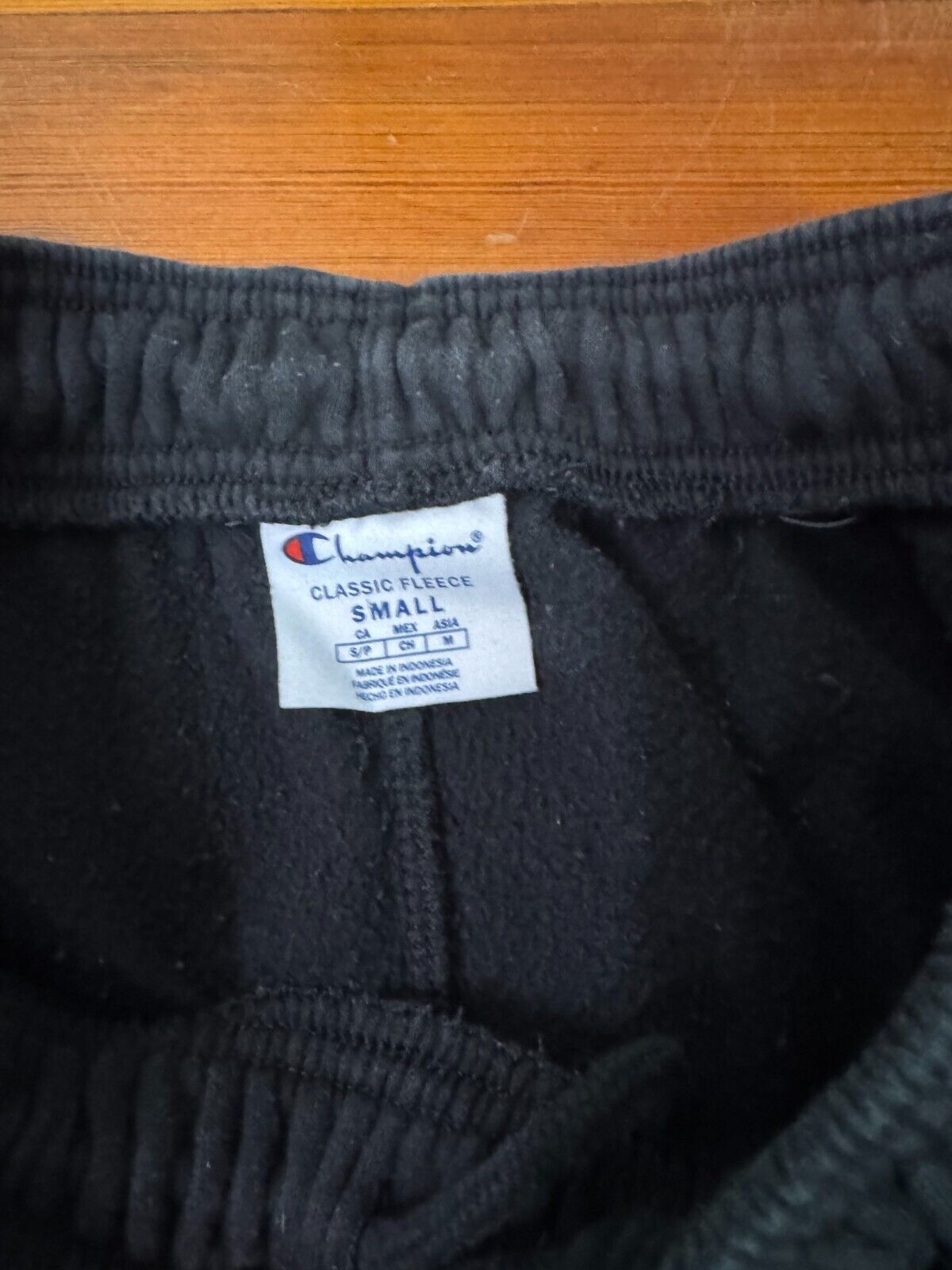 Champion Champion Triple Logo Black Red White Fleece Jogger Sweatpant Size US 30 / EU 46 - 4 Thumbnail