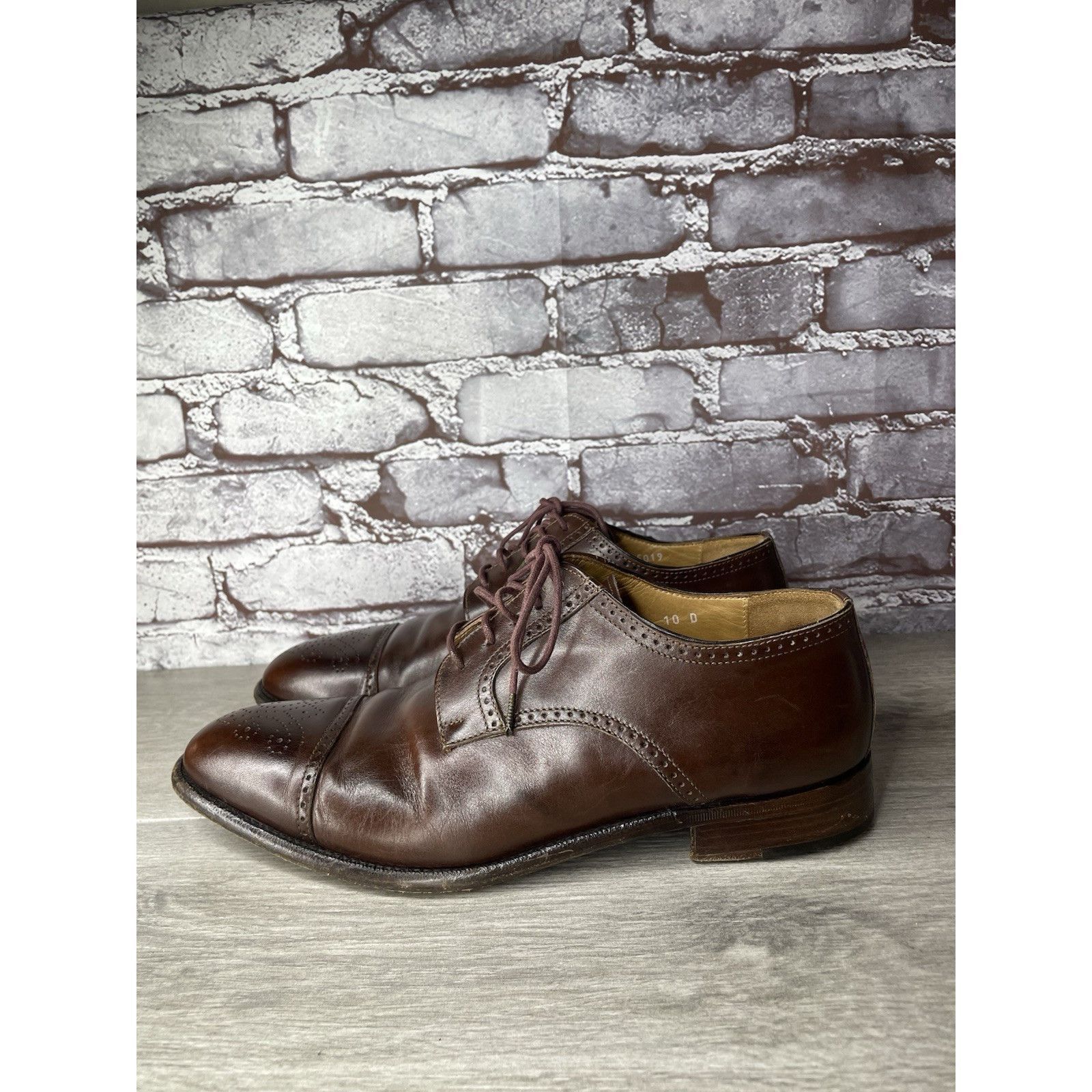 Ralph Lauren Polo Ralph Lauren Brown Leather Cap Toe Wingtip Oxford Dress Size US 10 / EU 43 - 3 Thumbnail