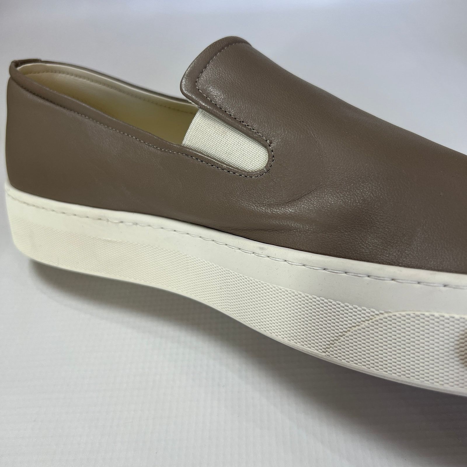 Common Projects Common Projects Slip-On Leather Sneakers EU 42 Taupe Luxury Size US 9 / EU 42 - 5 Thumbnail