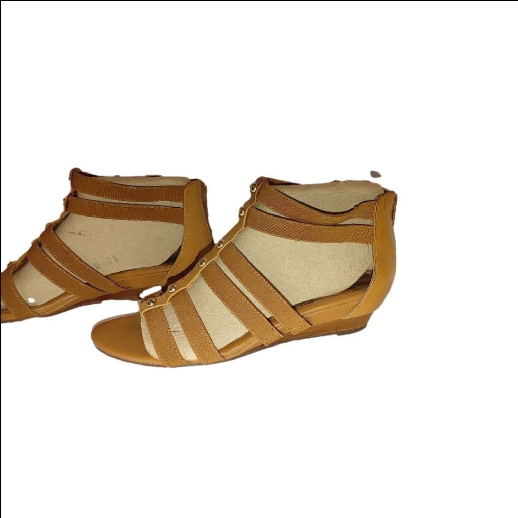 Soffe Sofft Gladiator Sandals Size 9M Size US 9 / IT 39 - 1 Thumbnail