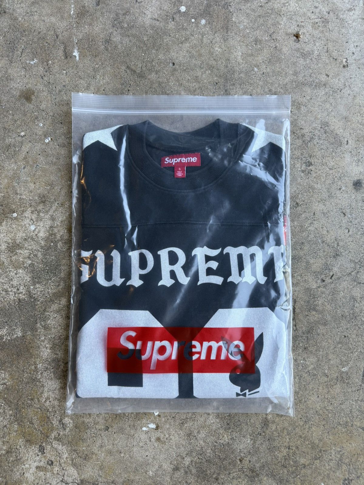 Playboy × Supreme Supreme SS26 Playboy Black L/S top Size Small Size US S / EU 44-46 / 1 - 1 Thumbnail