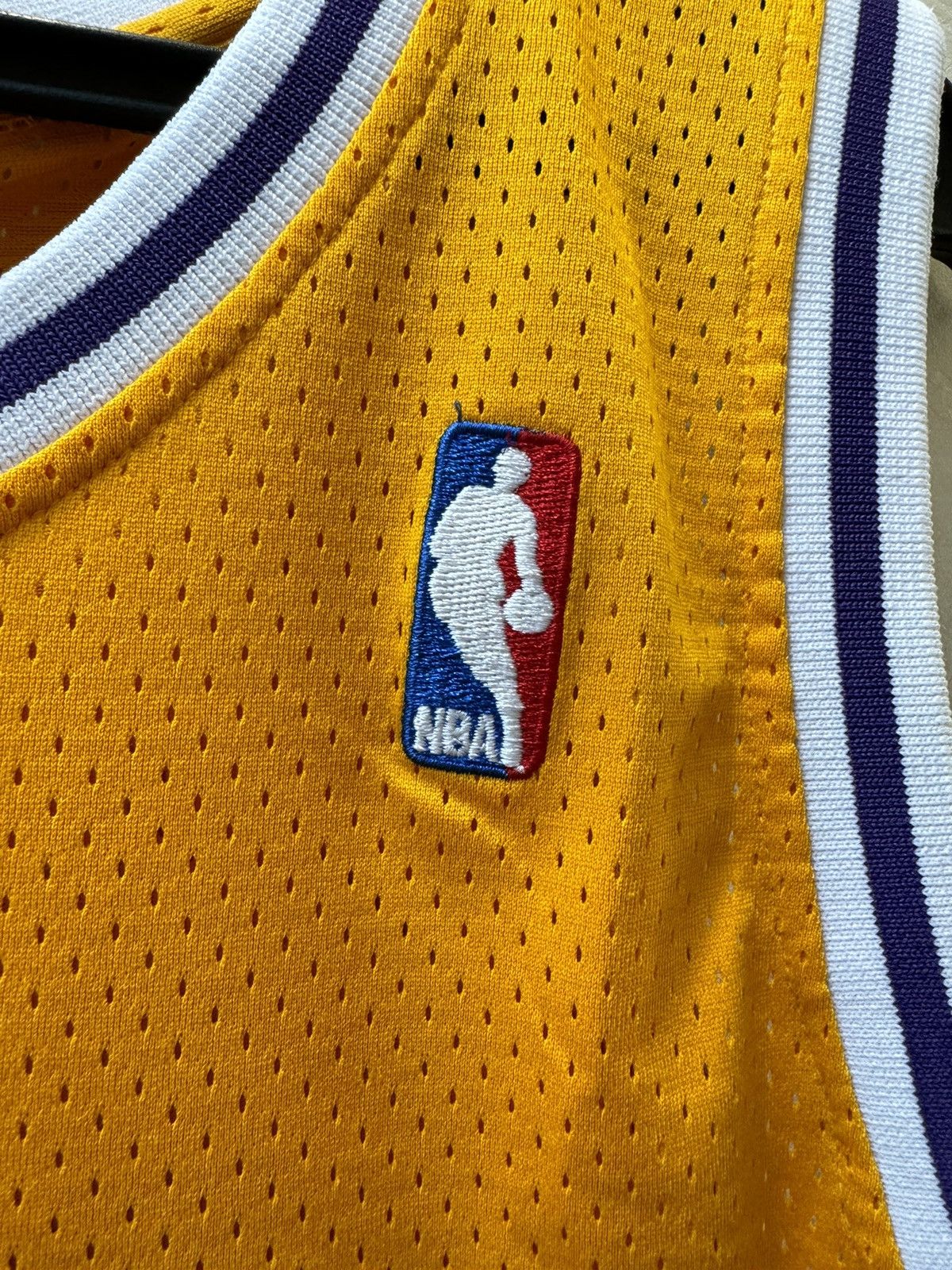 Adidas × NBA × Vintage Adidas Originals Kobe Bryant Hardwood Classics Jersey Size US L / EU 52-54 / 3 - 8 Thumbnail