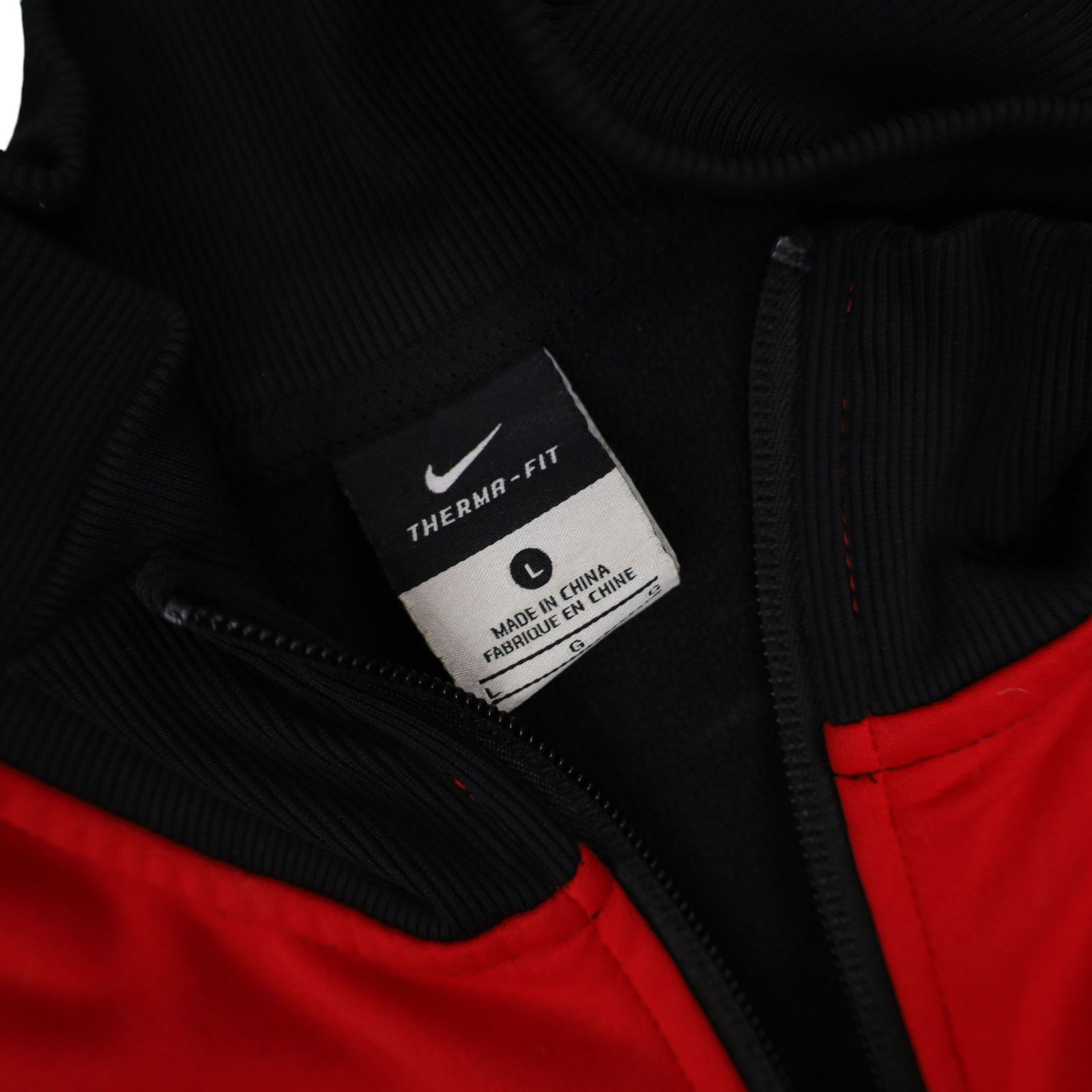 Nike × Vintage Vintage Y2k Nike Lebron James Therma-fit Track jacket Size US L / EU 52-54 / 3 - 4 Thumbnail