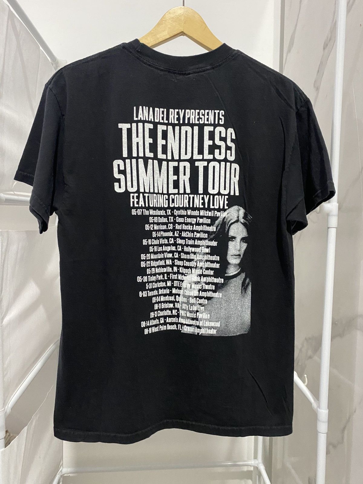 Vintage Vintage Lanadelrey Endless summer tour 2015 tshirt Size US M / EU 48-50 / 2 - 3 Thumbnail