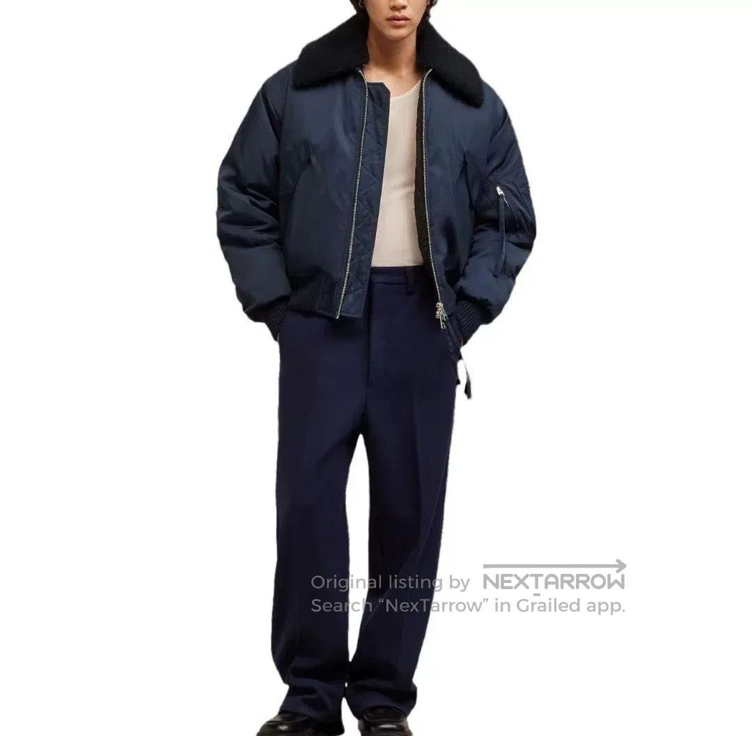 AMI AMI PARIS Men's Solid Lapel Padded Jacket. Size US L / EU 52-54 / 3 - 8 Thumbnail