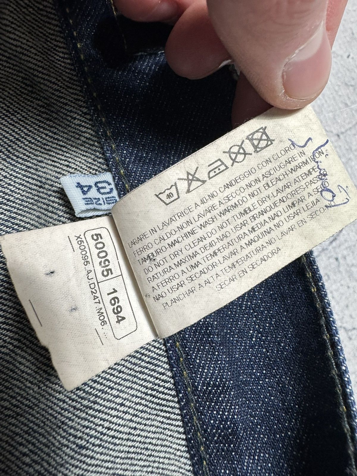 Armani Armani Jeans Baggy Big Logo Denim Luxury Vintage Size 34 Size US 34 / EU 50 - 8 Thumbnail