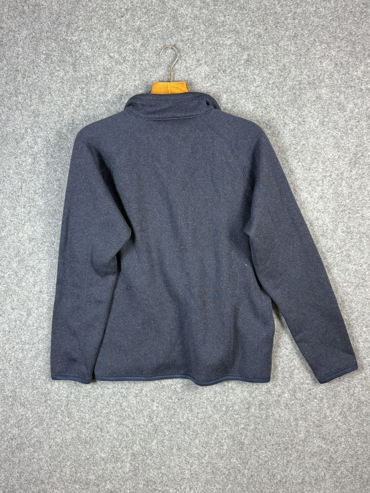 Patagonia Patagonia Navy Blue 1/3 zip men’s fleece jacket size L Size US L / EU 52-54 / 3 - 9 Thumbnail