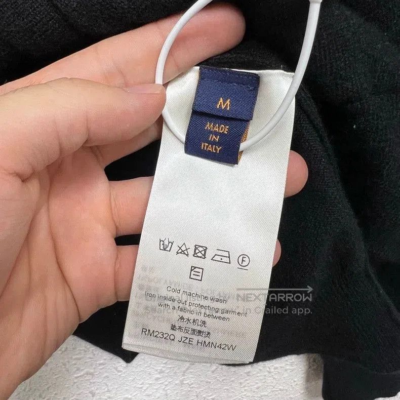 Louis Vuitton Louis Vuitton Black Logo Hooded Cashmere Sweatshirt. Size US M / EU 48-50 / 2 - 4 Thumbnail