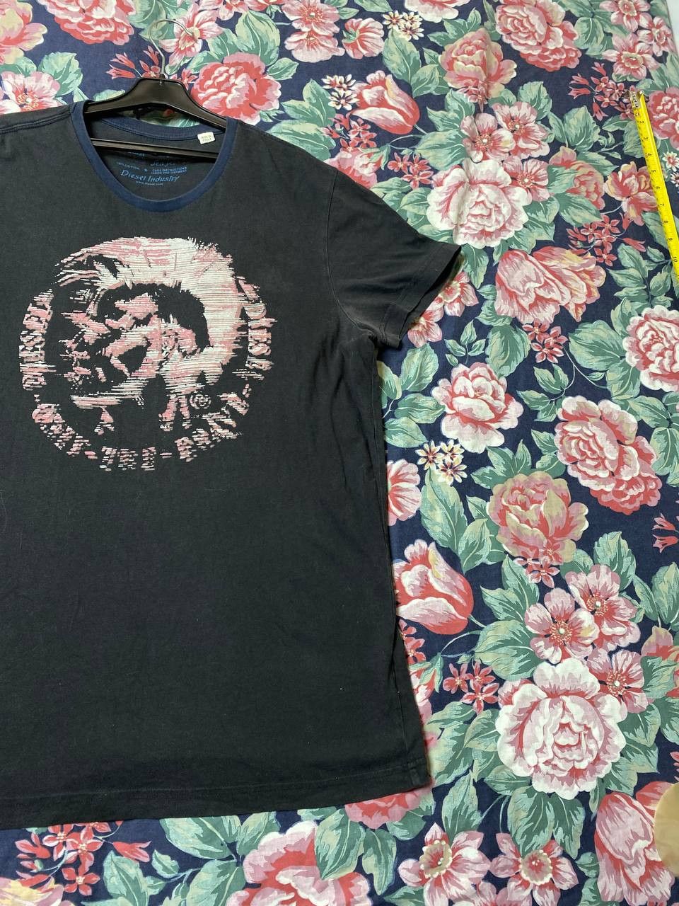 Diesel Vintage Diesel Y2K Big Logo T Shirt Size XL / US 12-14 / IT 48-50 - 8 Thumbnail