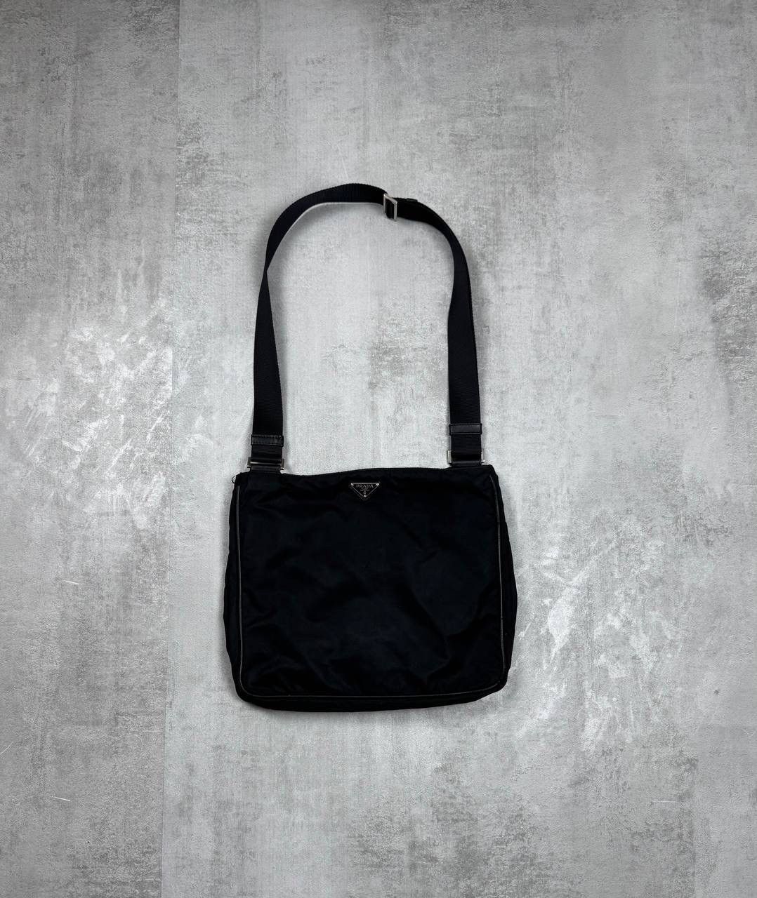 Prada nylon bag luxery vintage shoulder bag