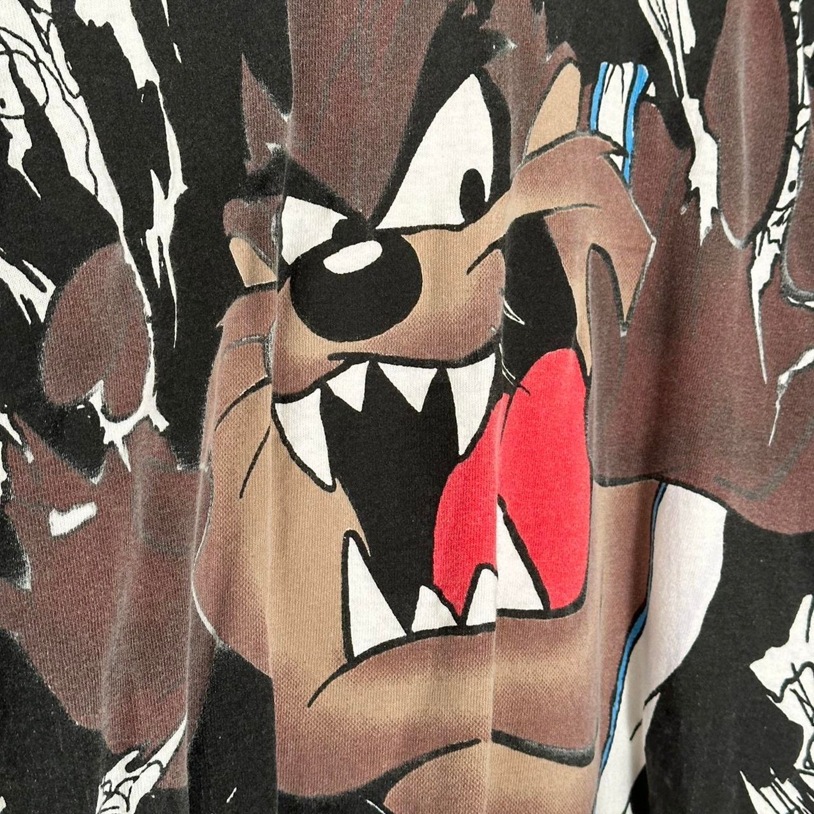 Vintage × Warner Bros RARE Vintage 1996 Space Jam Tasmanian Devil L/S Tee size L Size US L / EU 52-54 / 3 - 6 Thumbnail