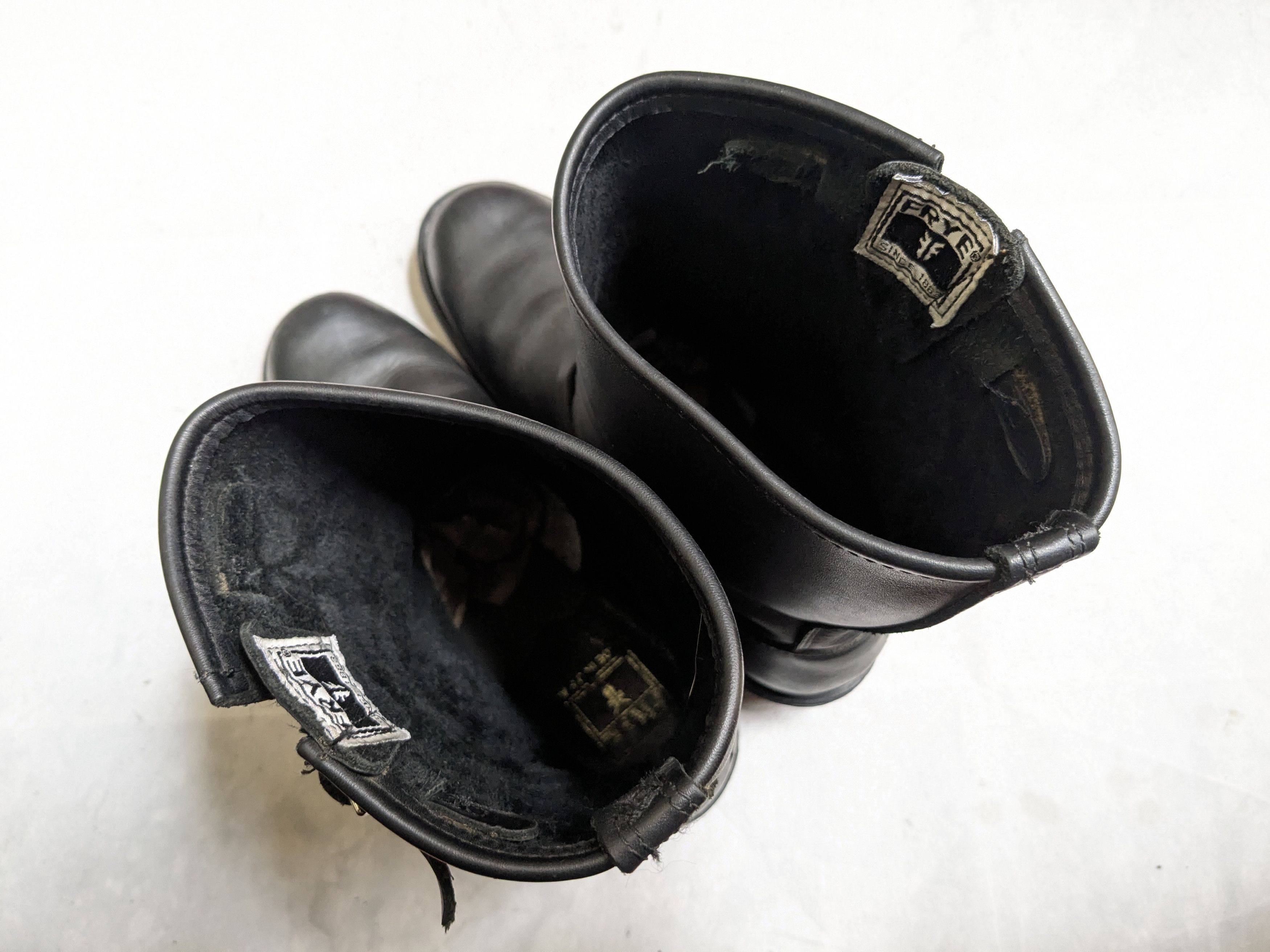 Frye Frye Engineer Boots Black Leather 10 M Leather Buckle Size US 10 / EU 43 - 16 Thumbnail