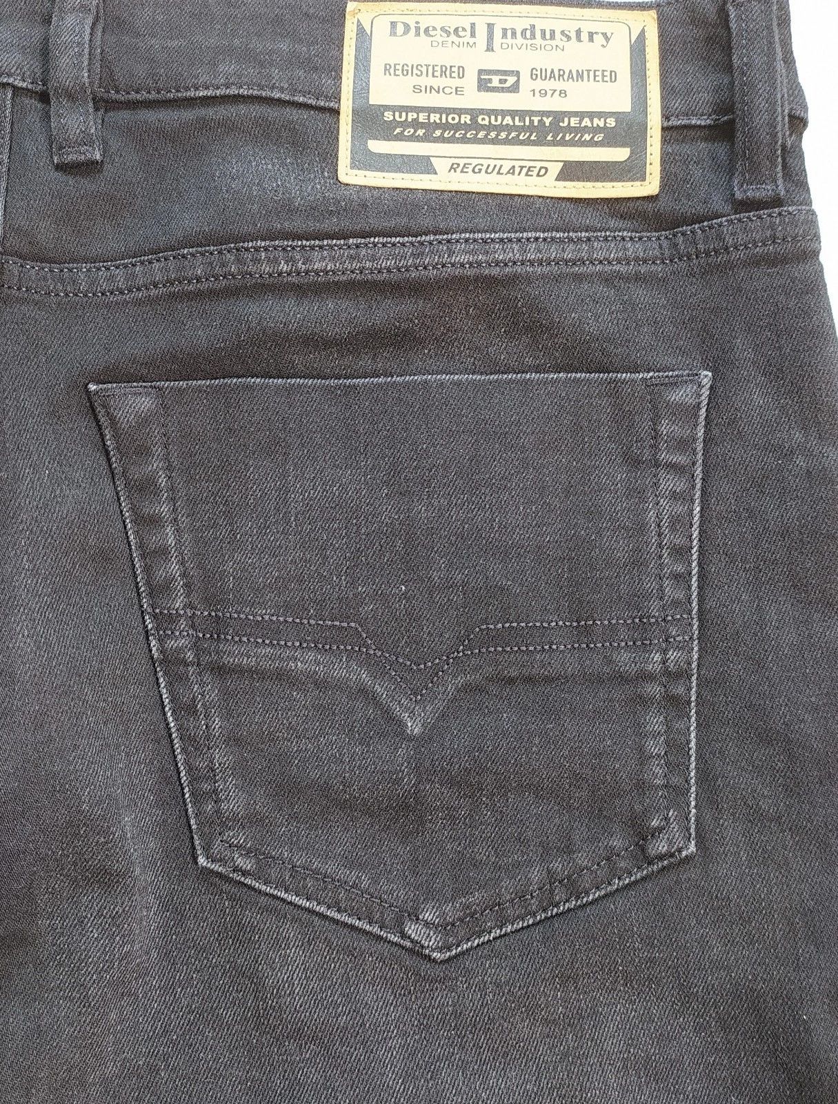 Diesel Diesel TEPPHAR-X L.30 MENS JEANS T/9779 Size US 34 / EU 50 - 10 Thumbnail