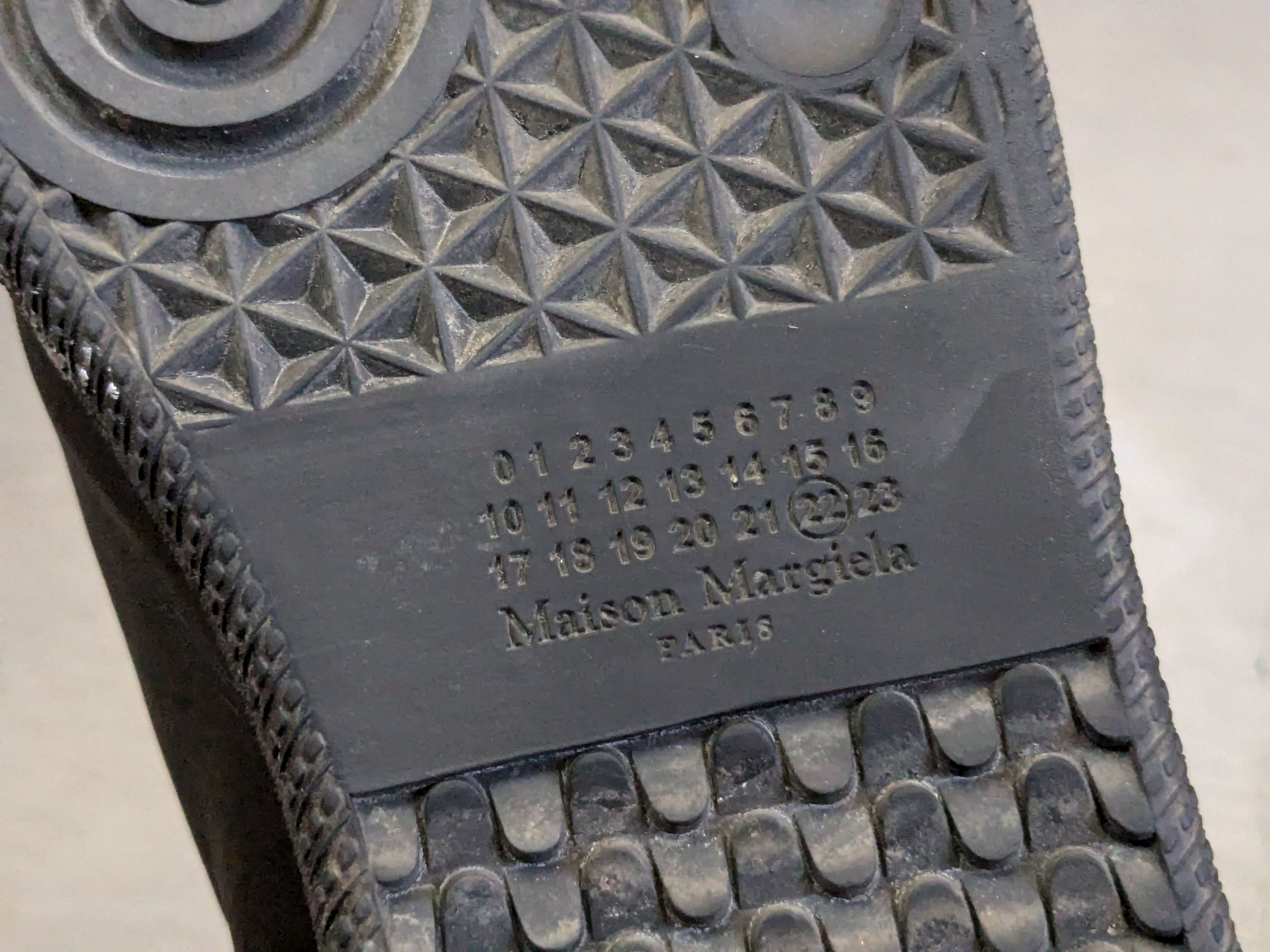Maison Margiela Maison Margiela Future Black Silver 13 46 Tops Leather Size US 13 / EU 46 - 23 Thumbnail