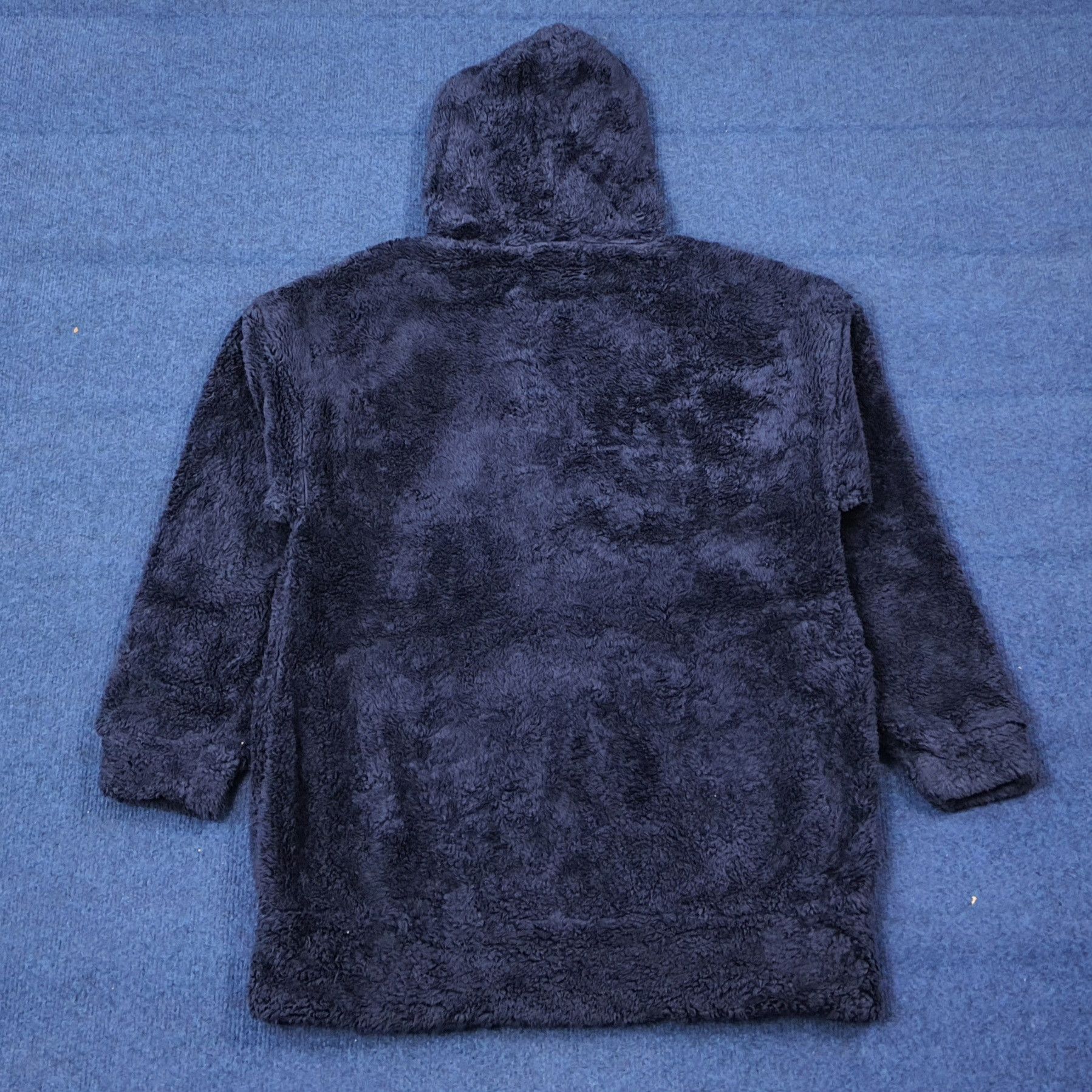 Disney Vintage Disney Mickey Mouse NYC Fleece Hoodie C269N16 Size US S / EU 44-46 / 1 - 3 Thumbnail