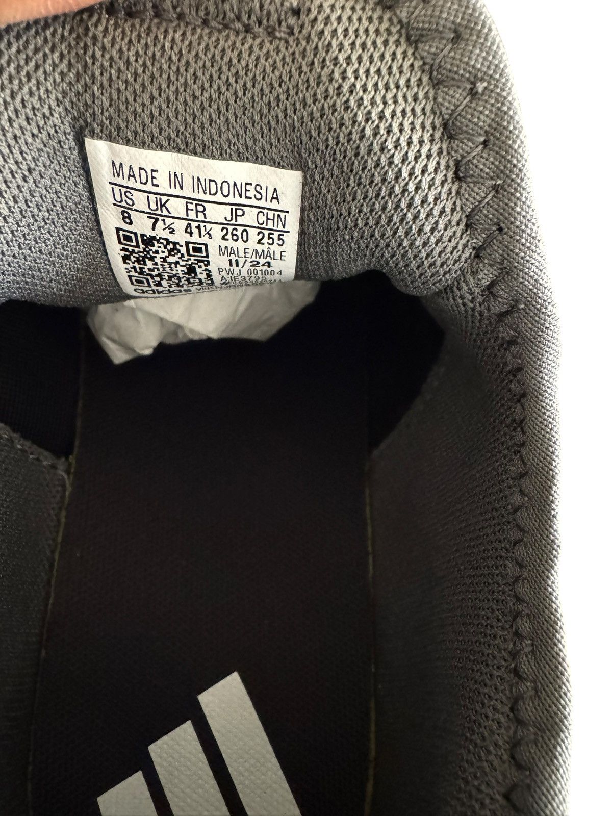 Adidas Adidas Kaptir Size US 8 / EU 41 - 3 Thumbnail