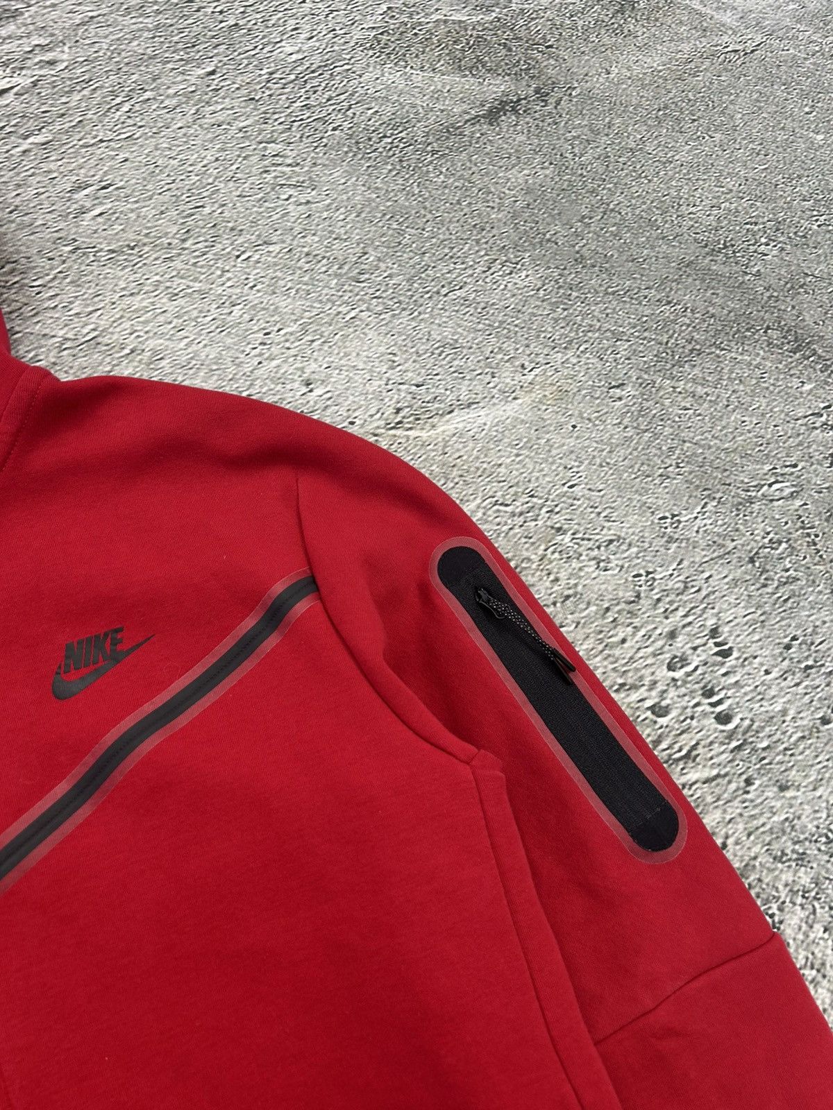 Nike Nike tech fleece zip hoodie red Size US L / EU 52-54 / 3 - 2 Thumbnail