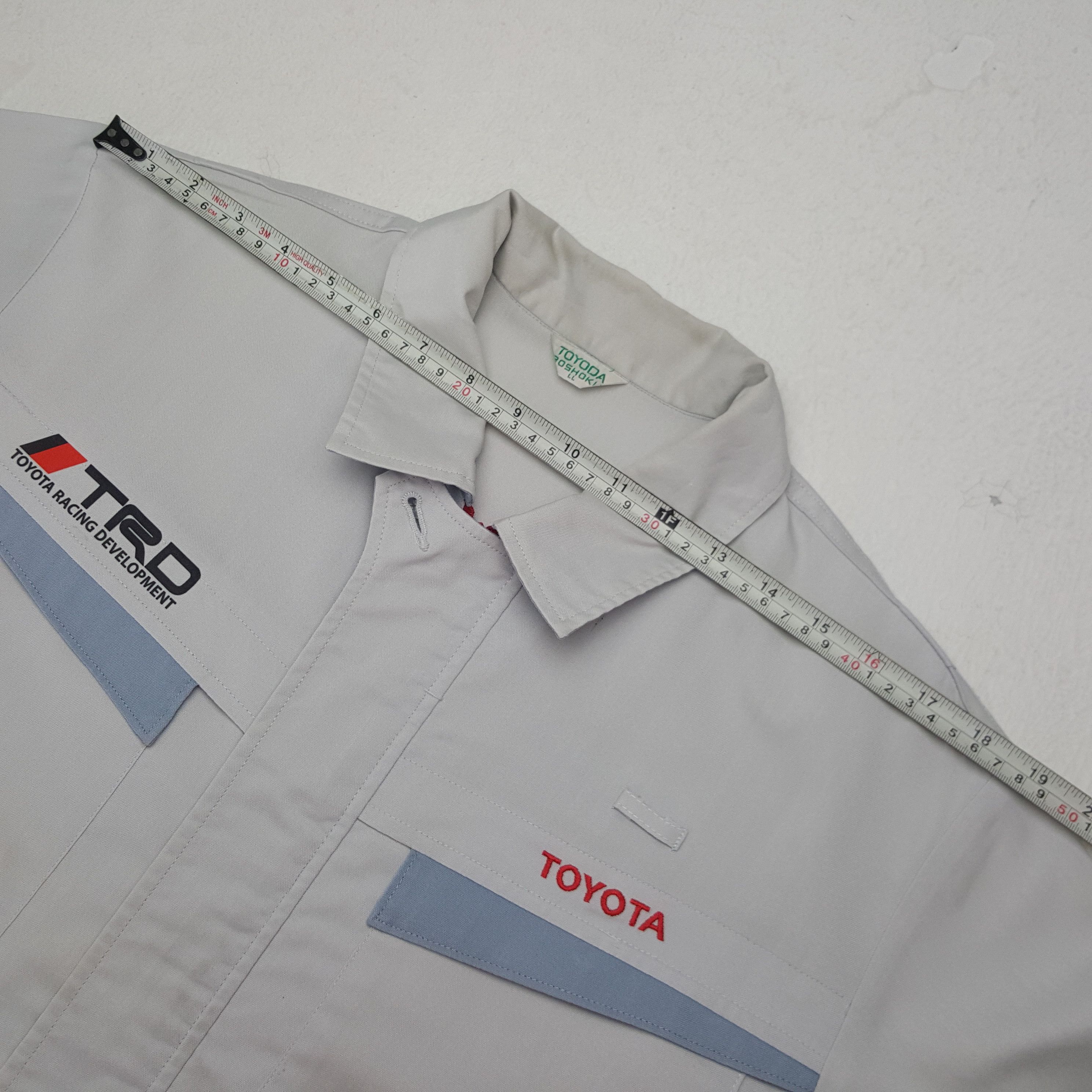 Japanese Brand × Vintage Vintage Toyota Racing Development Custom Art Worker Jacket Size US M / EU 48-50 / 2 - 6 Thumbnail