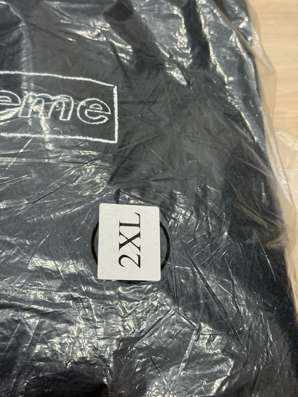 Kaws × Supreme Supreme Kaws Box Logo Hoodie (Chalk Logo Hoodie) Size US XXL / EU 58 / 5 - 4 Thumbnail