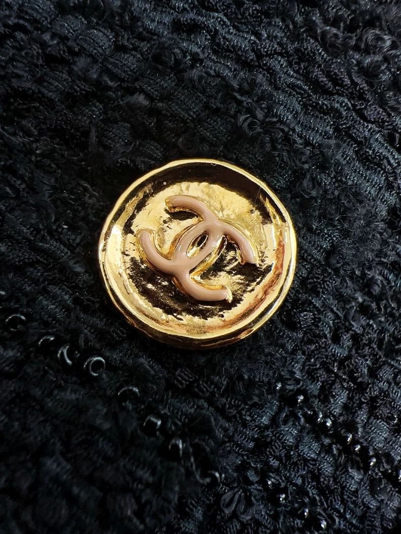 Chanel Chanel 23A black beaded striped two-pocket gold buckle wov Size XS / US 0-2 / IT 36-38 - 3 Thumbnail