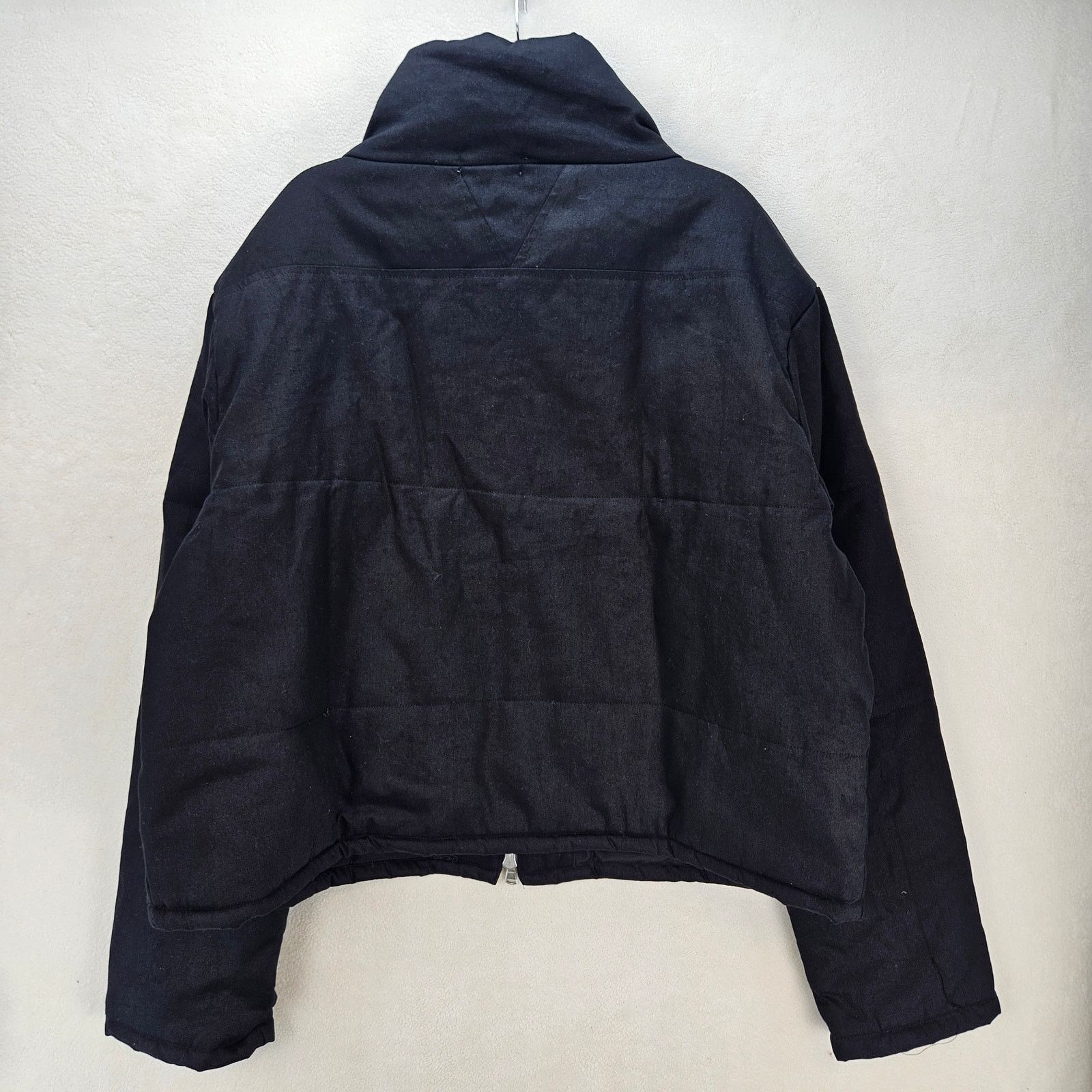 MNML MNML MEN'S XXL BLACK LINEN STYLE PUFFER JACKET NWOT Size US XXL / EU 58 / 5 - 6 Thumbnail