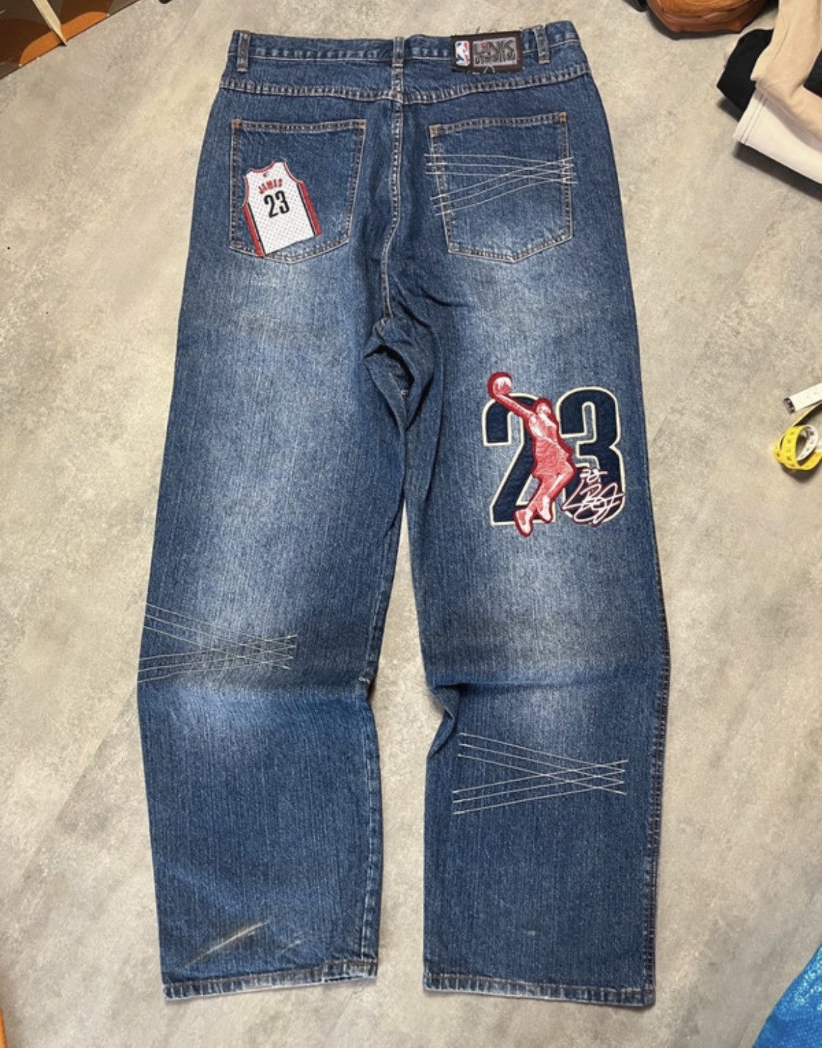 Other UNK NBA Cavaliers 23 Baggy Denim Size 34 Y2K Size US 34 / EU 50 - 2 Thumbnail