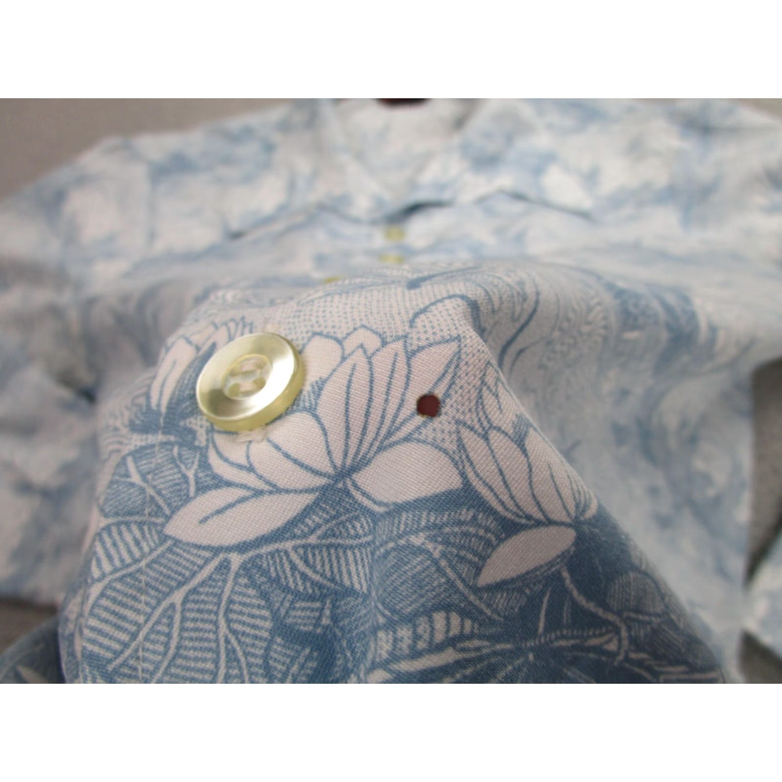 Vintage VINTAGE Jaymar Shirt Men Large Blue Floral Button-Front 70s Long Sleeve 1970s Size US L / EU 52-54 / 3 - 5 Thumbnail